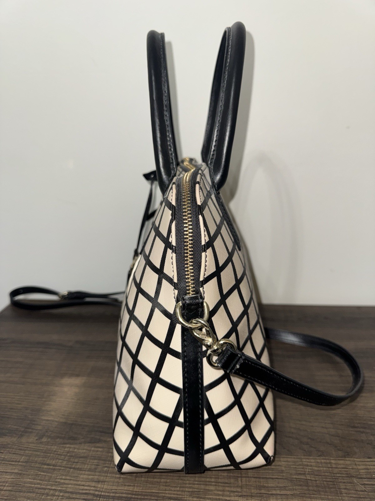kate spade new york Cream Black Checkered Satchel Zip Detachable Strap Charm