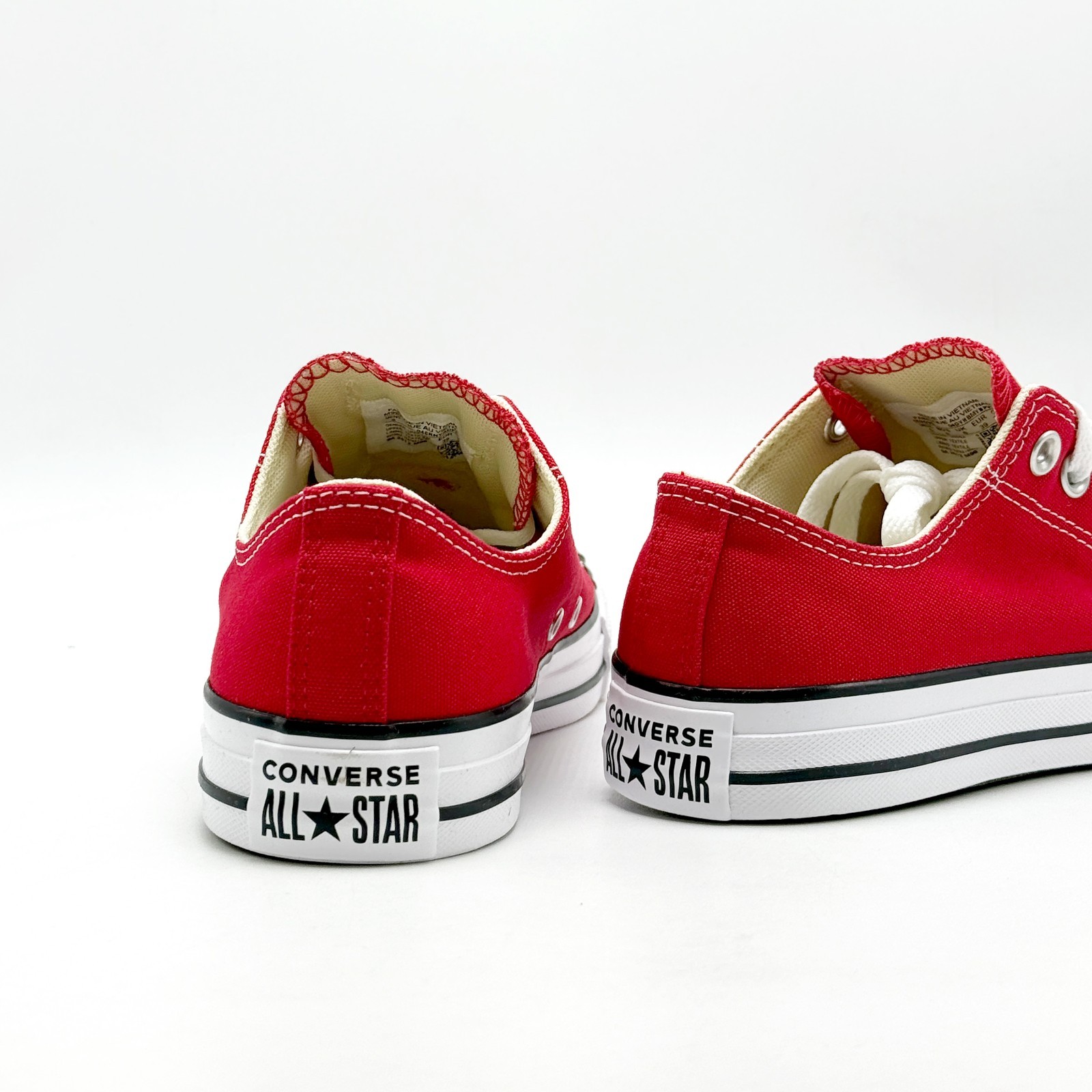 Unisex CONVERSE Chuck Taylor ALL STAR LOW TOP Red (M9696), Sz 4.0 – 13.0