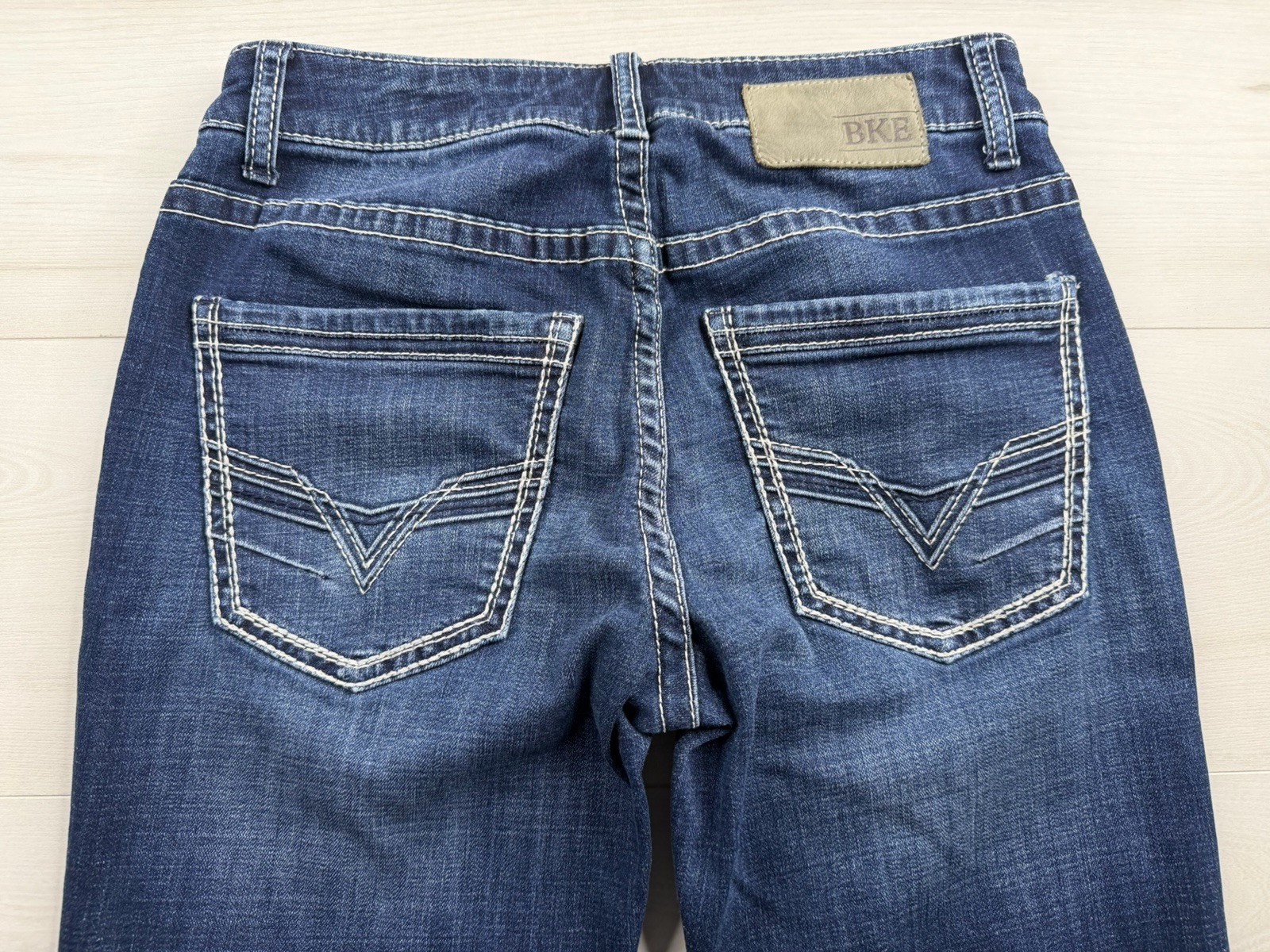 BKE Buckle Alec Jeans Straight Stretch Denim Coolmax Whiskered Mens 28×28 EUC