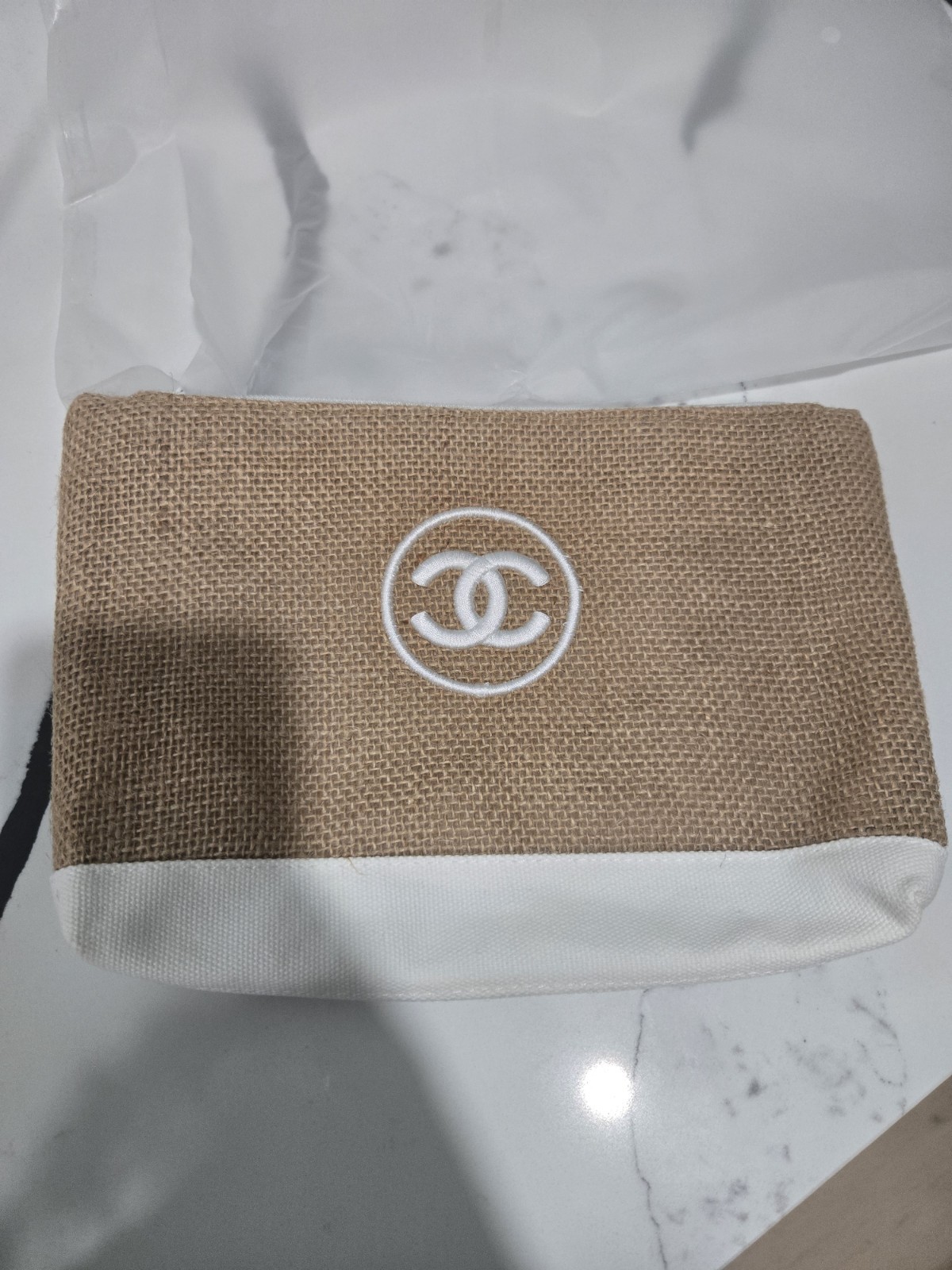 Brand New Chanel Beaute VIP Raffia Pouch