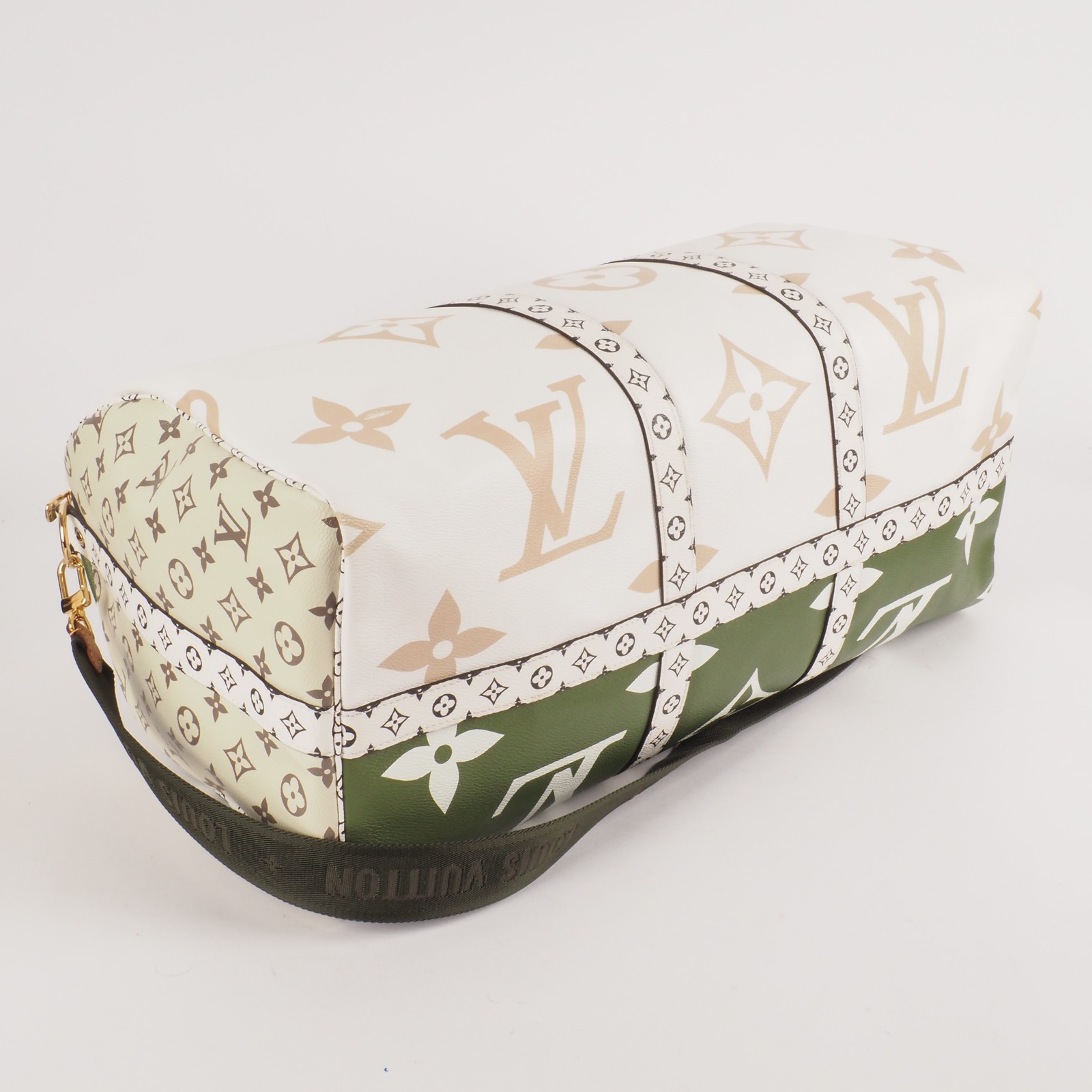 LOUIS VUITTON Keepall 50 Giant Mng Khaki/White M44590 Limited Bag OP: 3000€