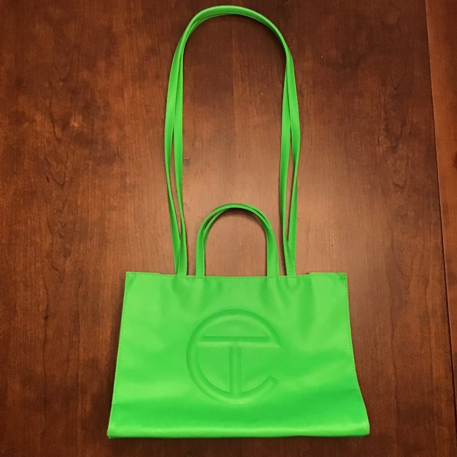 Telfar Green Medium Tote Bag with Logo, Magnetic Closure, Inner Pockets New