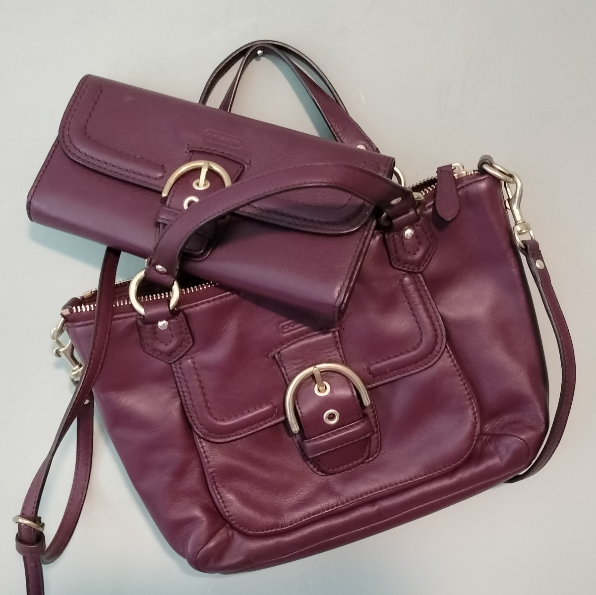 Coach Bag Wallet Burgundy Vintage Shoulder Buckle Gold Colored Hardware Lot T 21