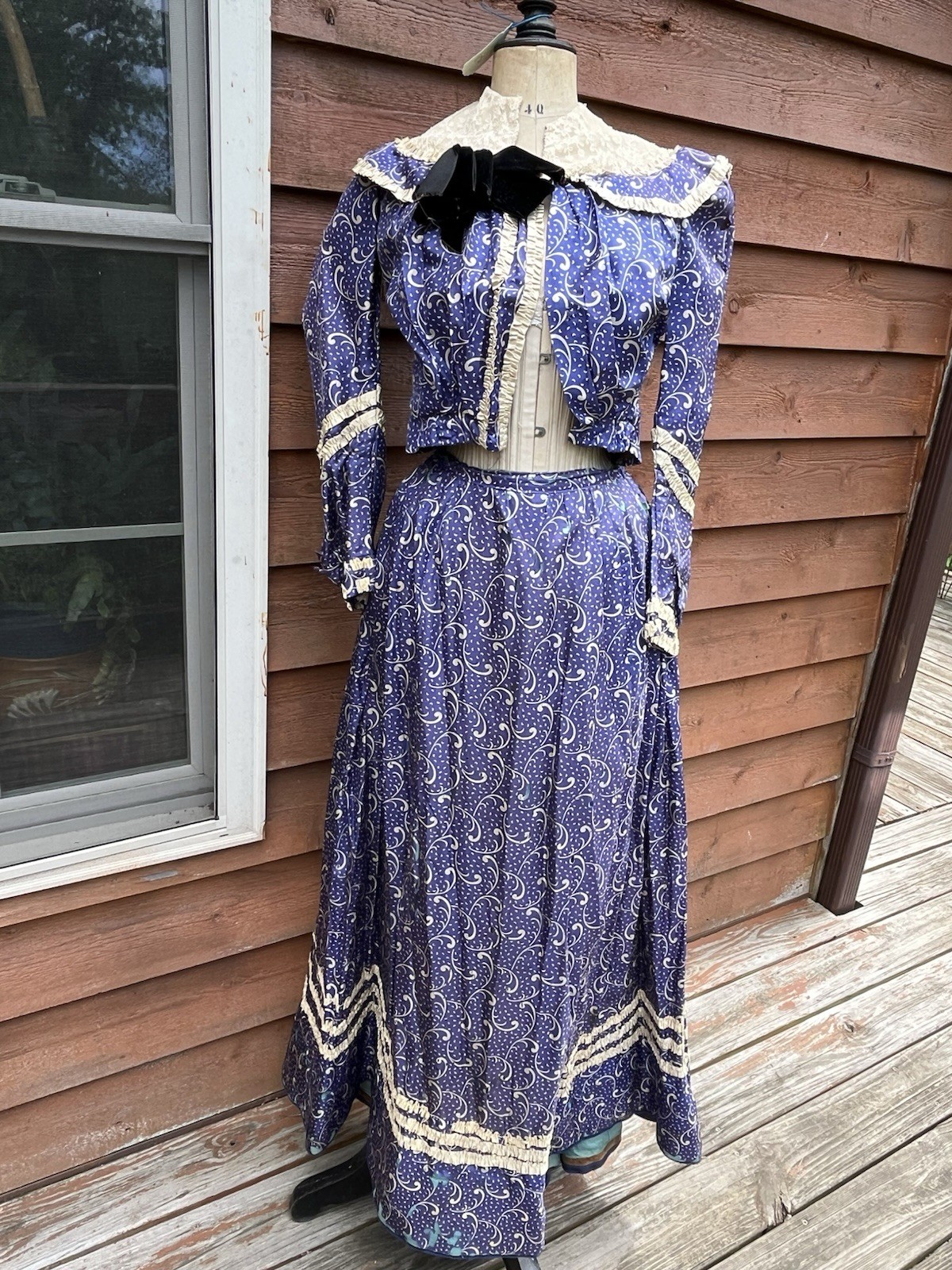 Antique Victorian 1900’s Top and Skirt Purple Cream Print Dress, Lined