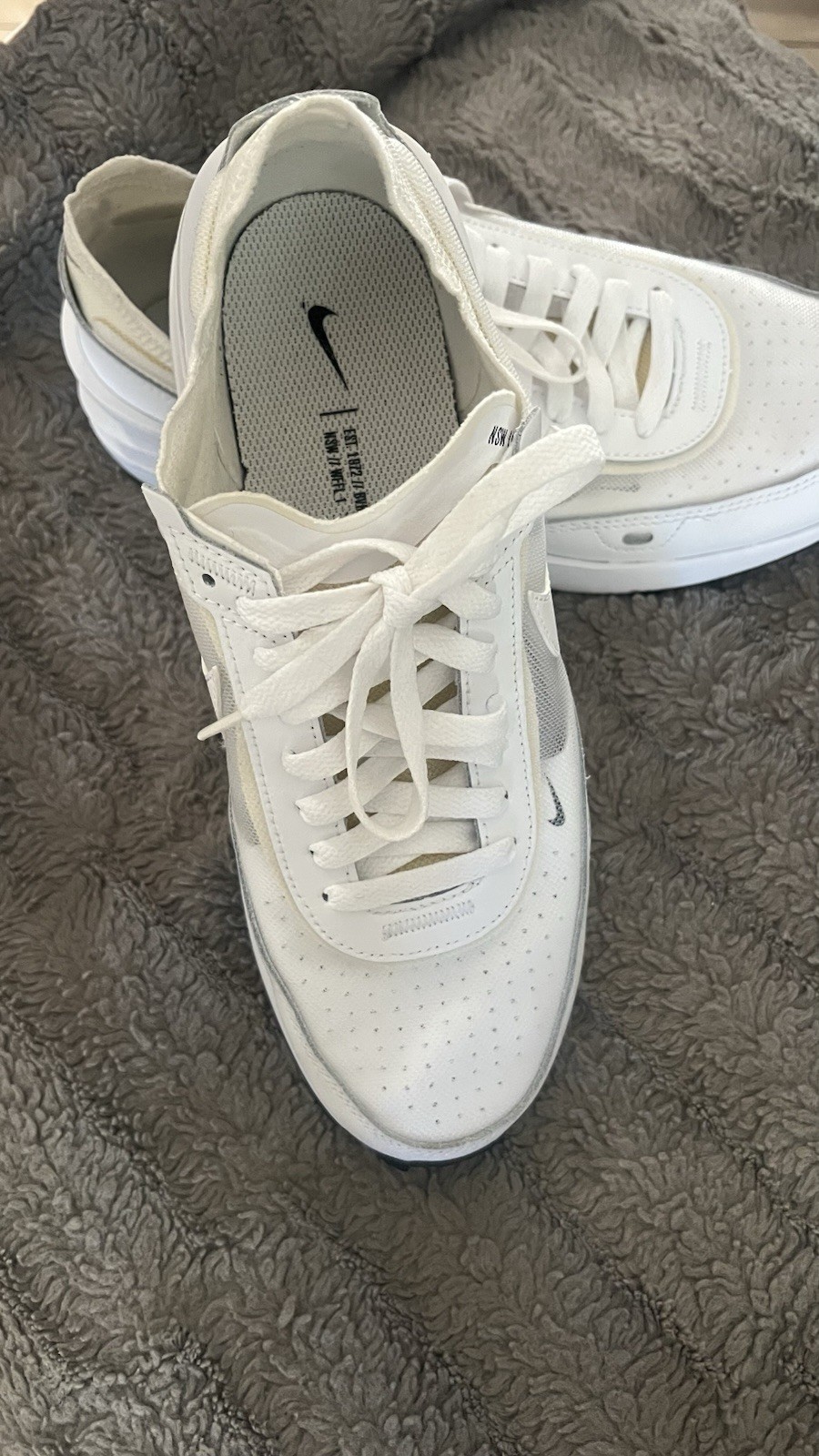 Nike NSW WFFL 1 White Leather Mesh Lace Up Low Top Athletic Sneakers