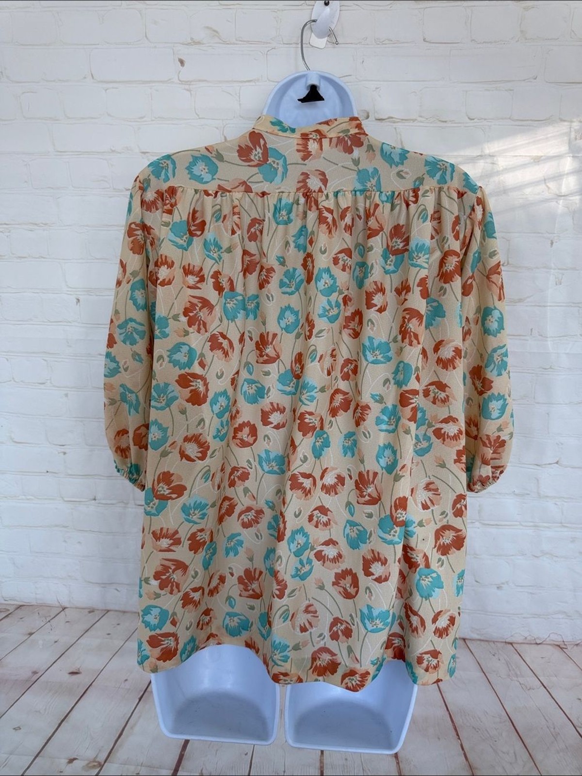 Authentic original vintage style 60’s floral button down shirt