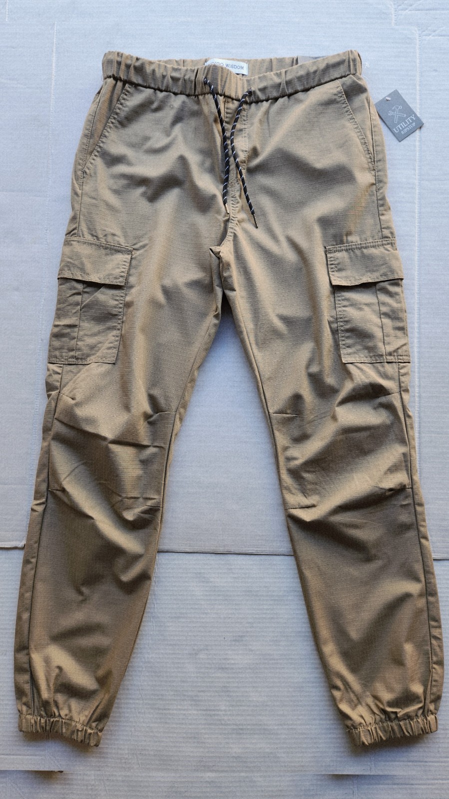 Indigo Wisdom Utility Ripstop Cargo Pants – Size: Medium – Inseam: 30