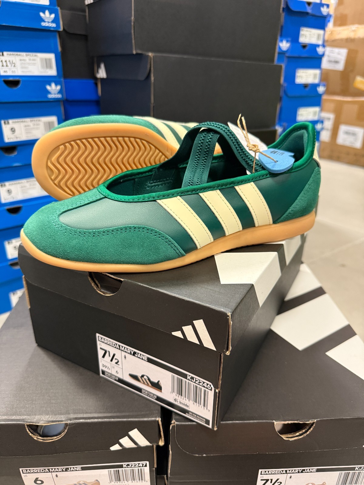 adidas barreda mary jane sneaker – women’s