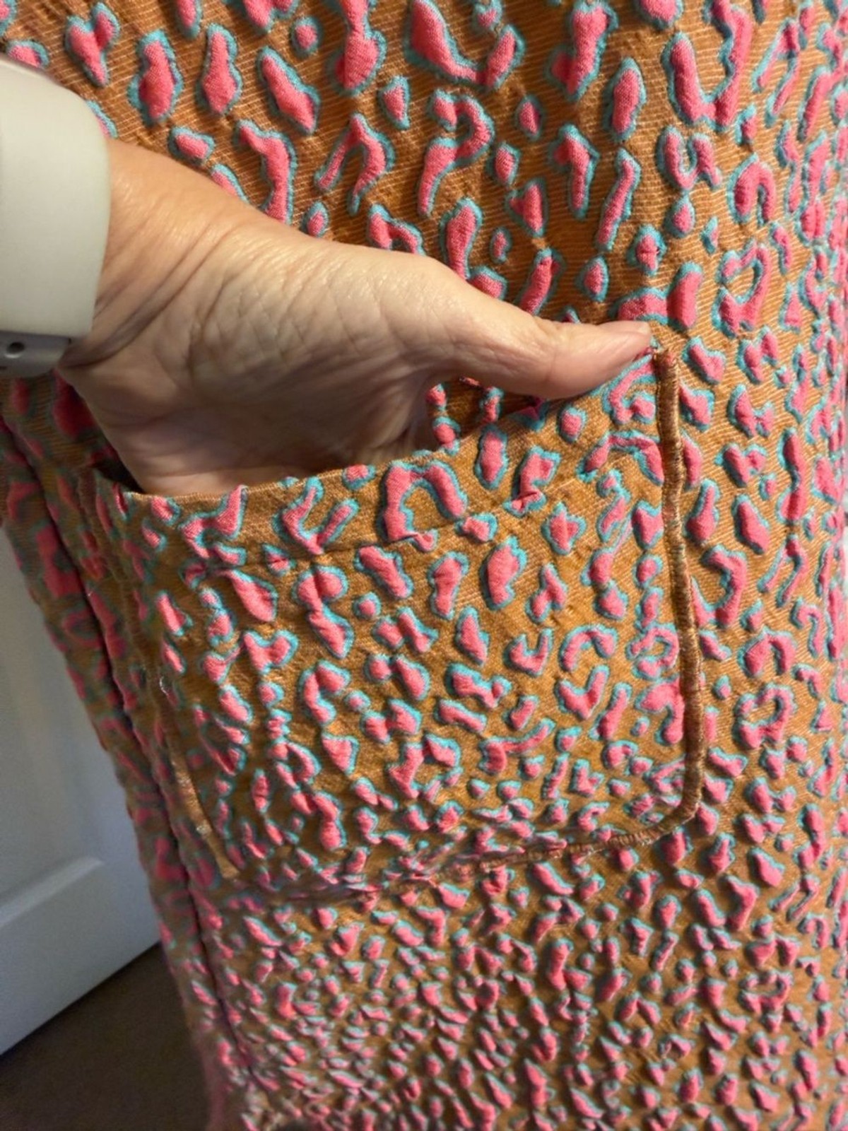 PATTY KIM Leopard Tiffany Pink Textured Collared Midi Dress