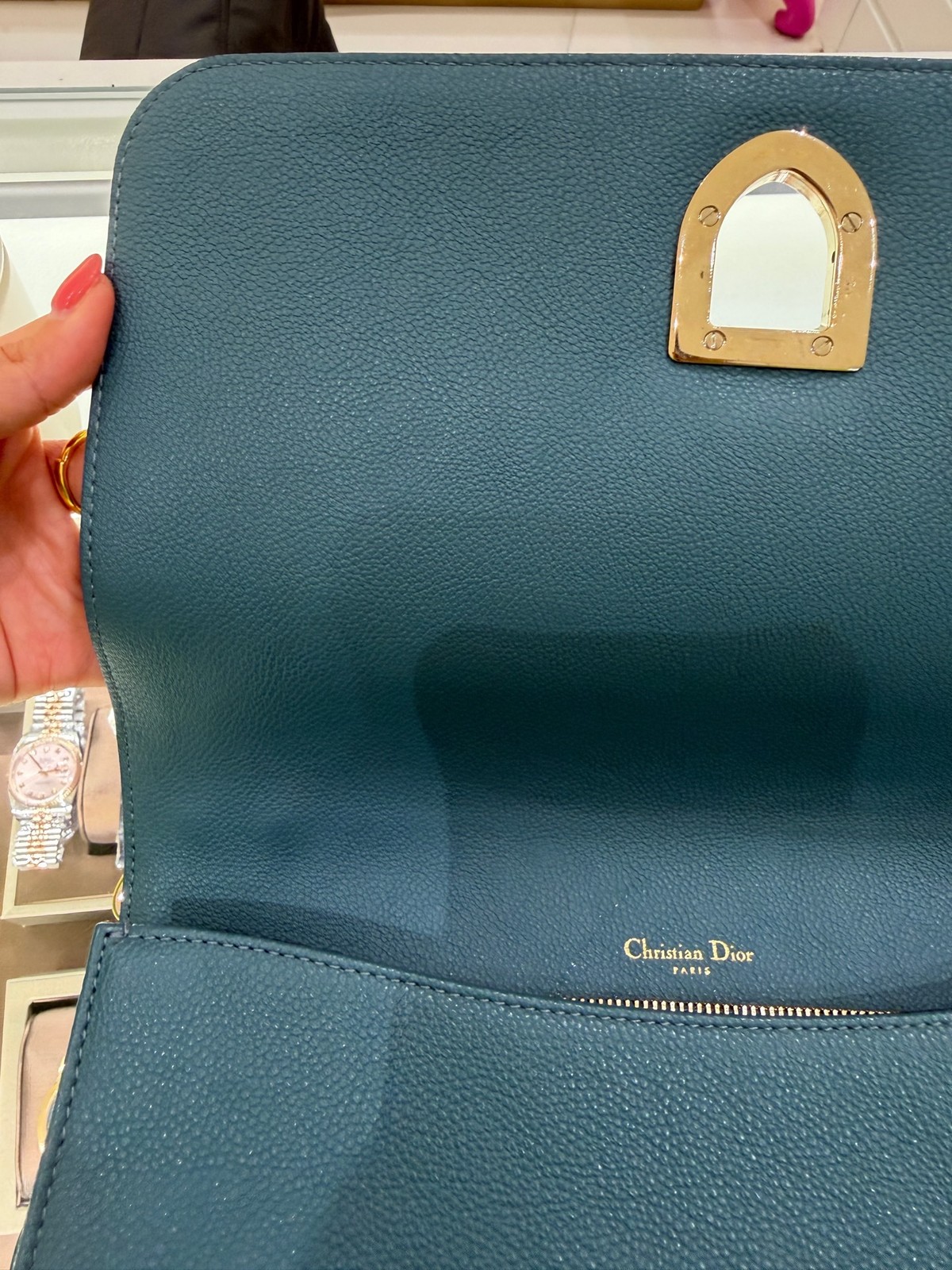 Dior Pre-Owned Authentic Luxury Handbag Sky Blue 28×22×8