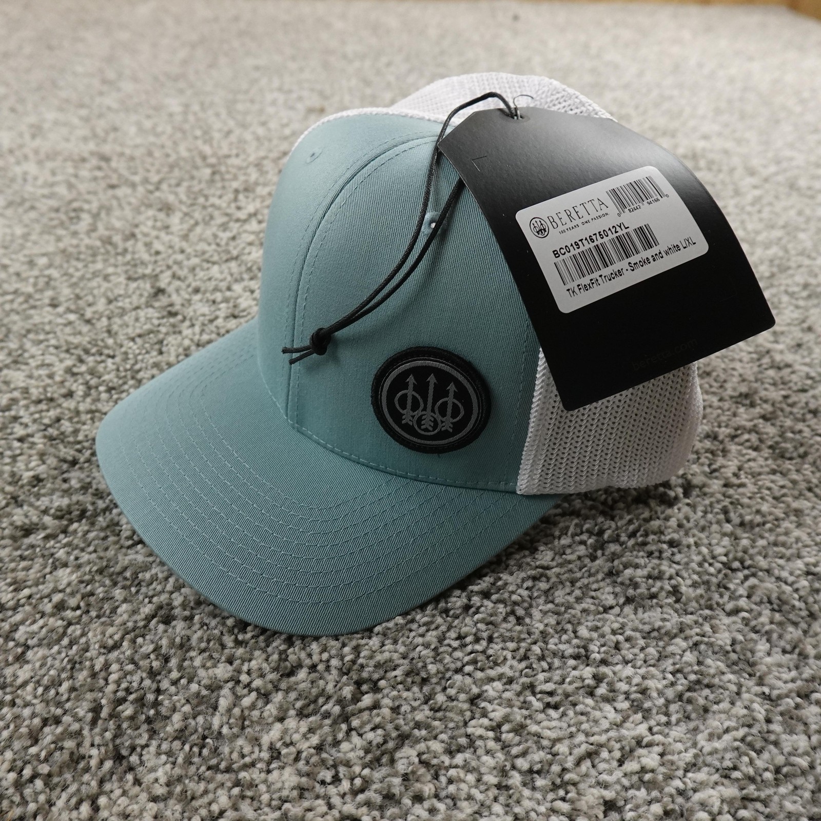 NEW Beretta Hat Cap Fitted Mens XL Blue White Trucker Logo Mesh Outdoor Hunting