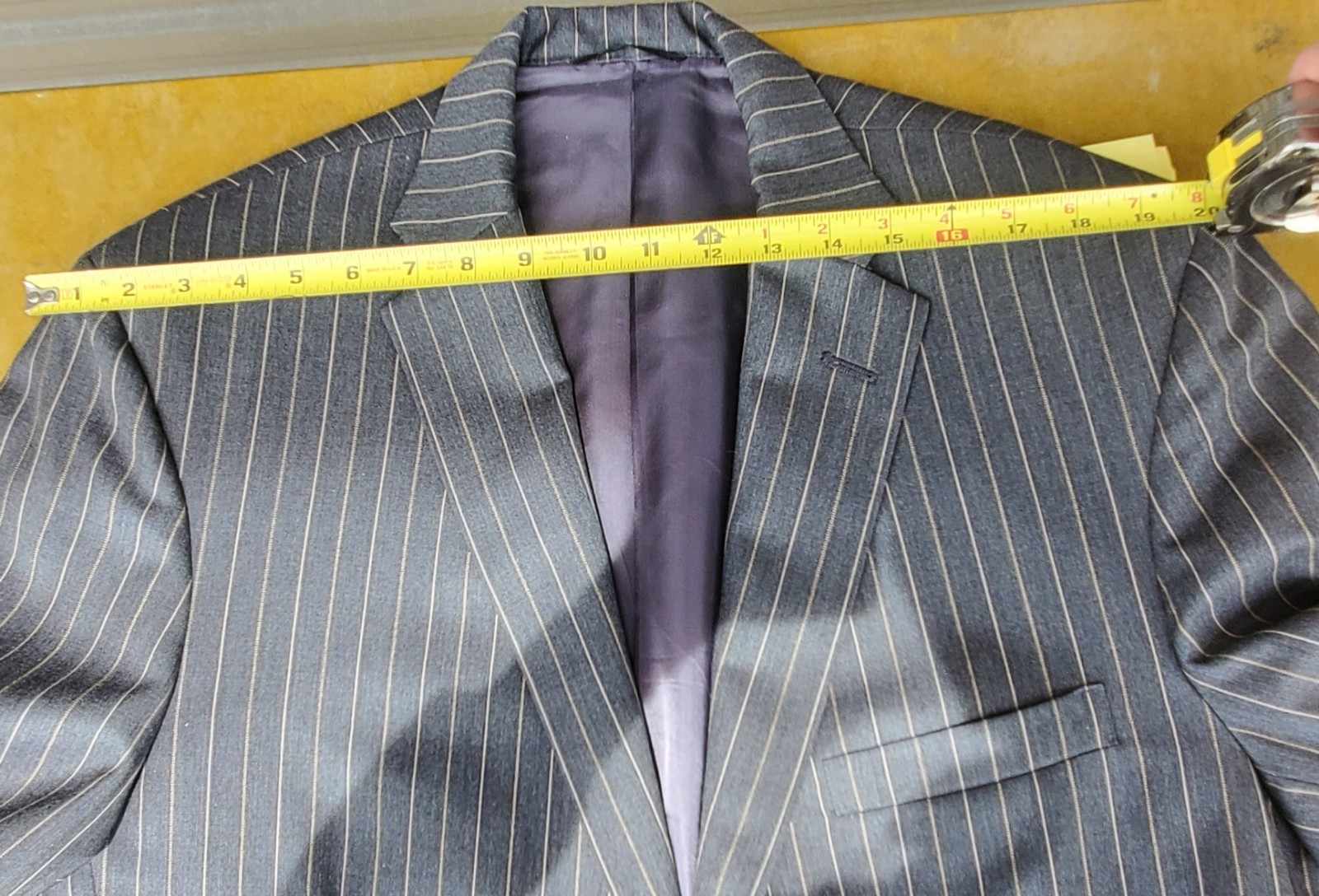 Tom James Corporate Image Mens Navy Pinstripe Wool Suit Sz 46 R Pants 36 X 32