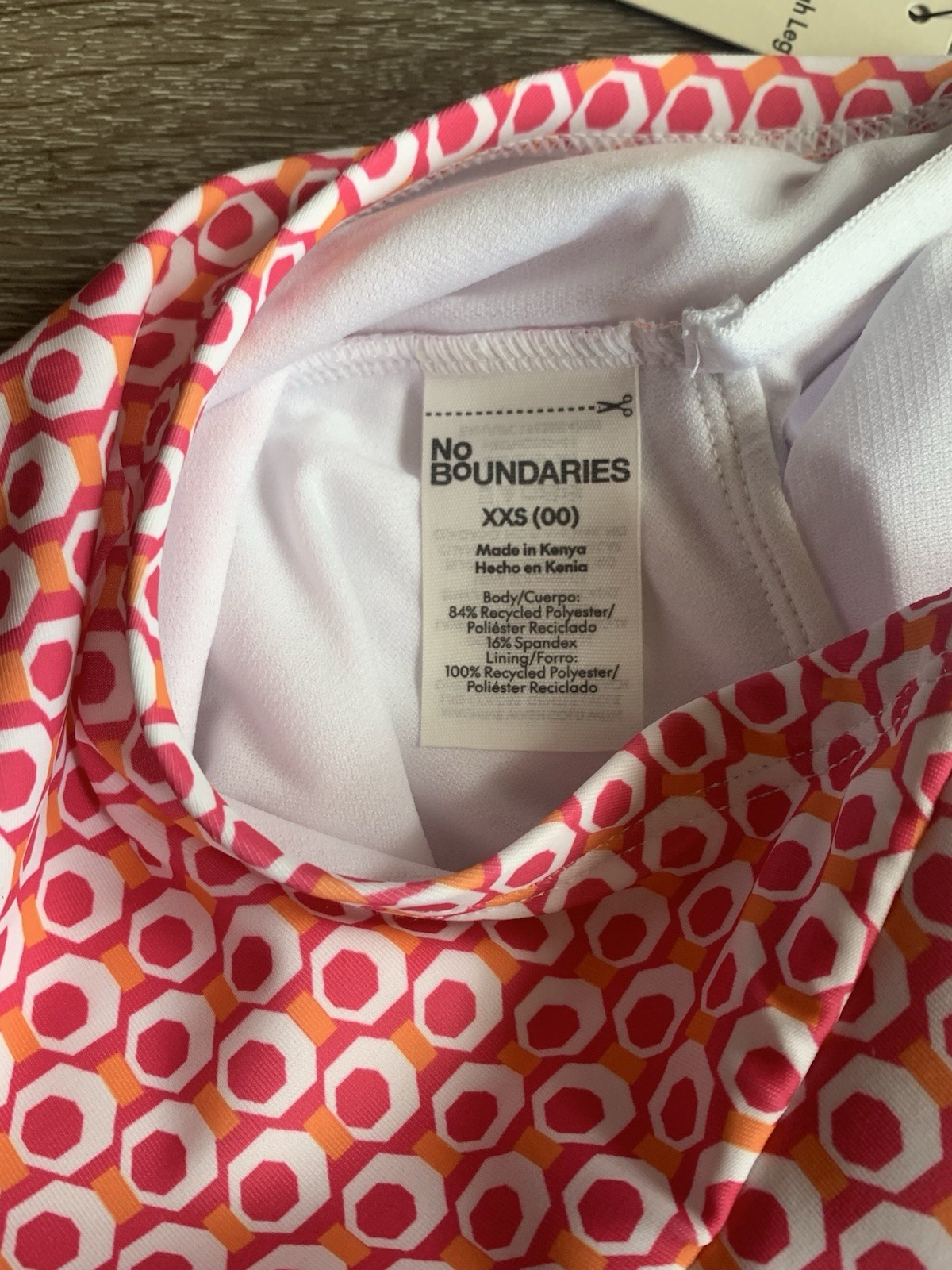 No Boundaries Women’s 2XS Keyhole One Piece Swimsuit PINK GEOMETRIC #10726