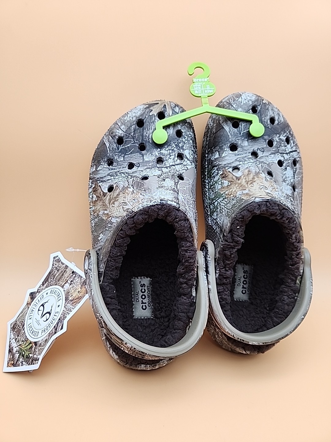 Crocs Unisex Adult Classic Lined Realtree Clog (W6/M4) New w/ Tags
