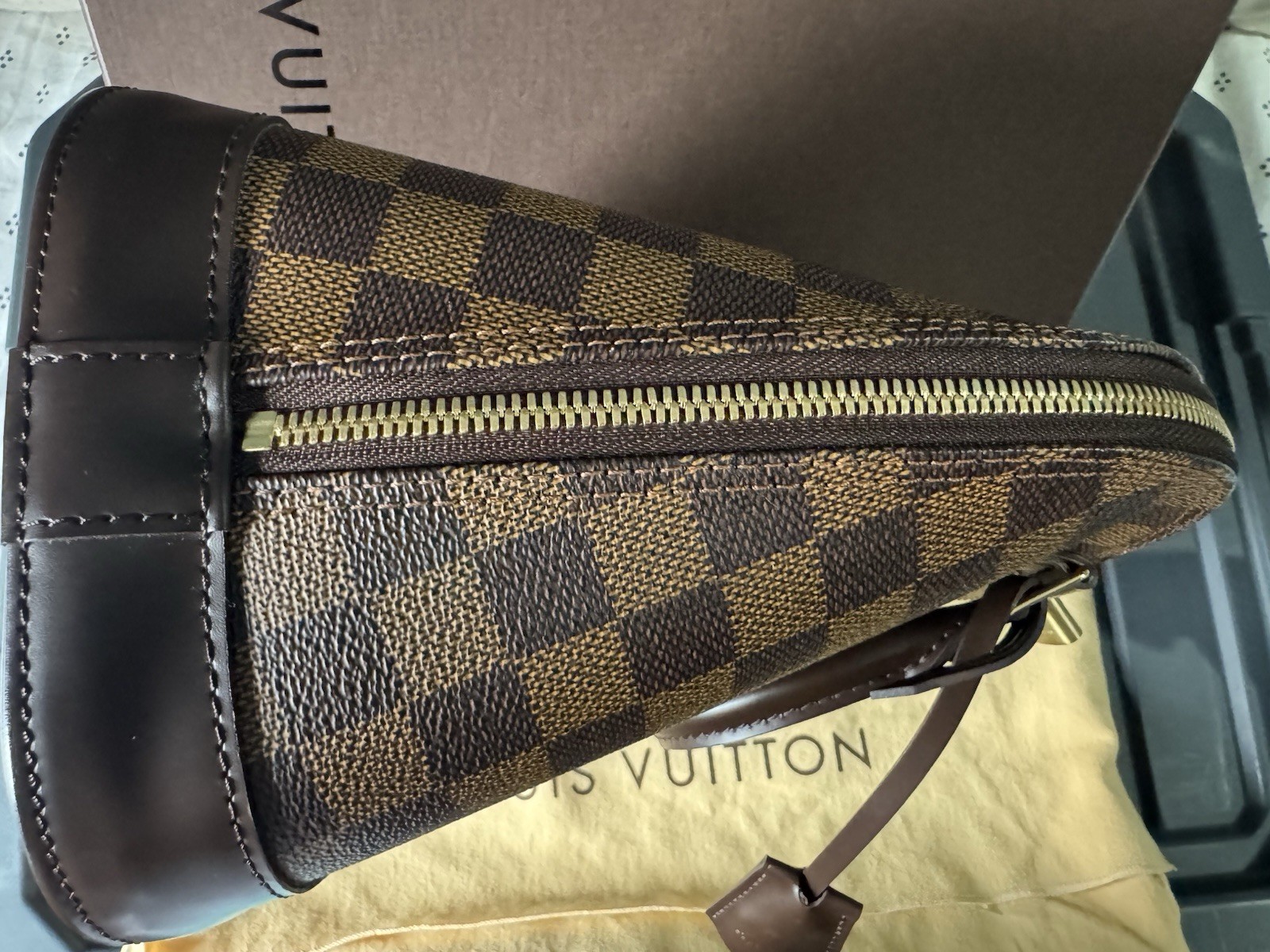 louis vuitton damier ebene alma pm