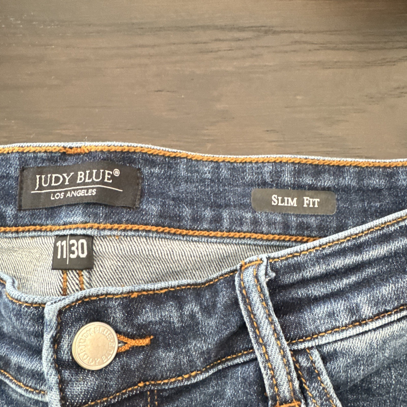 Judy Blue Women’s Slim Skinny Denim Jeans Medium Wash Blue Distressed 5-Pocket