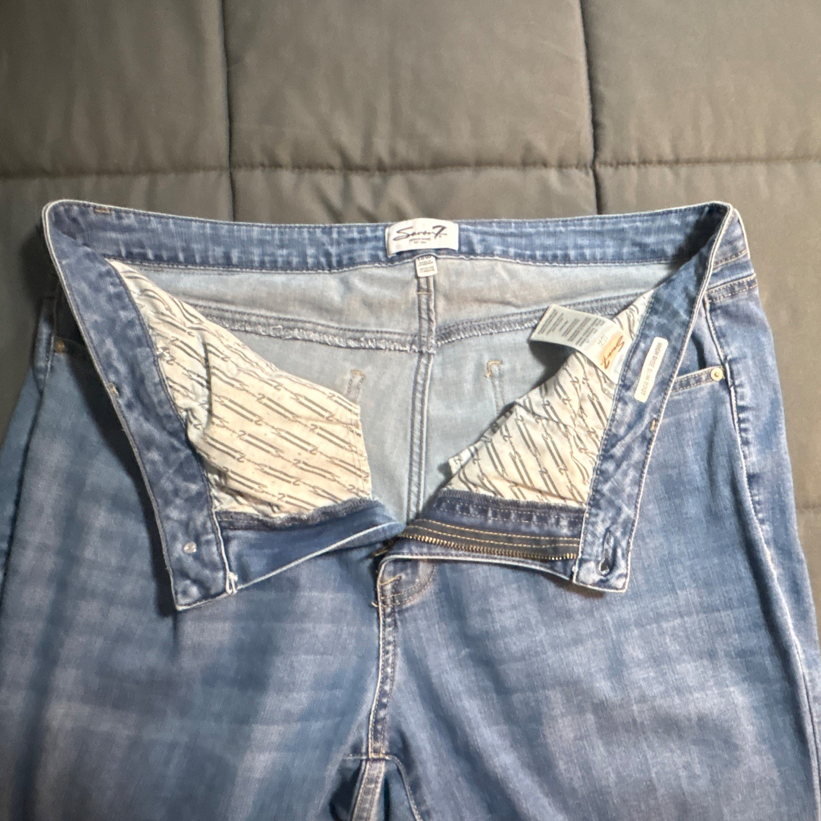 Seven7 High-Rise Bootcut Jeans Blue Light Wash Stretch Pockets Plus 18W
