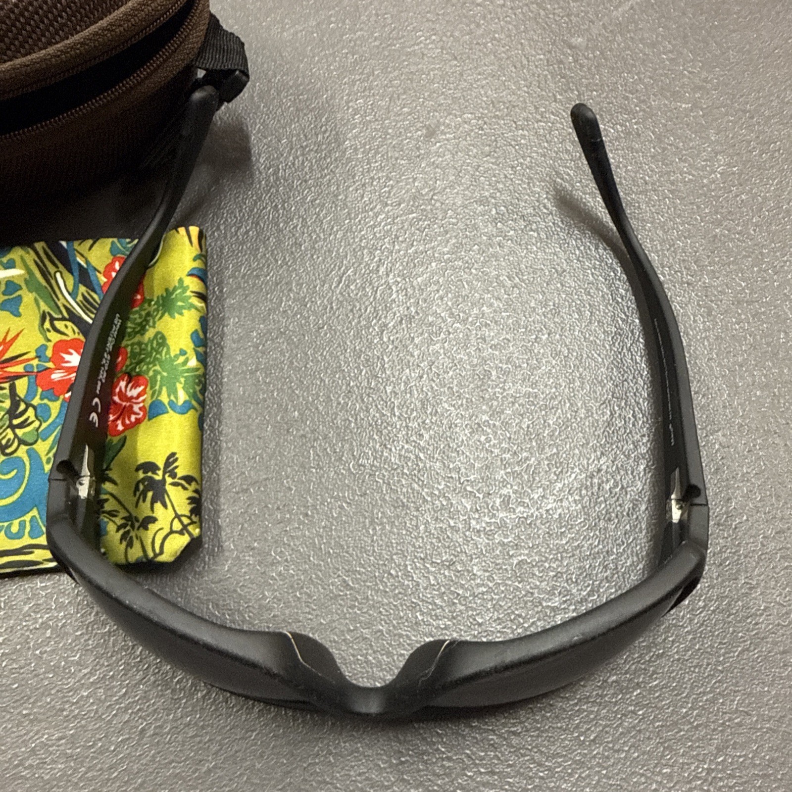 Maui Jim World Cup Matte Black Rubber Polarized Grey Glass Sunglasses