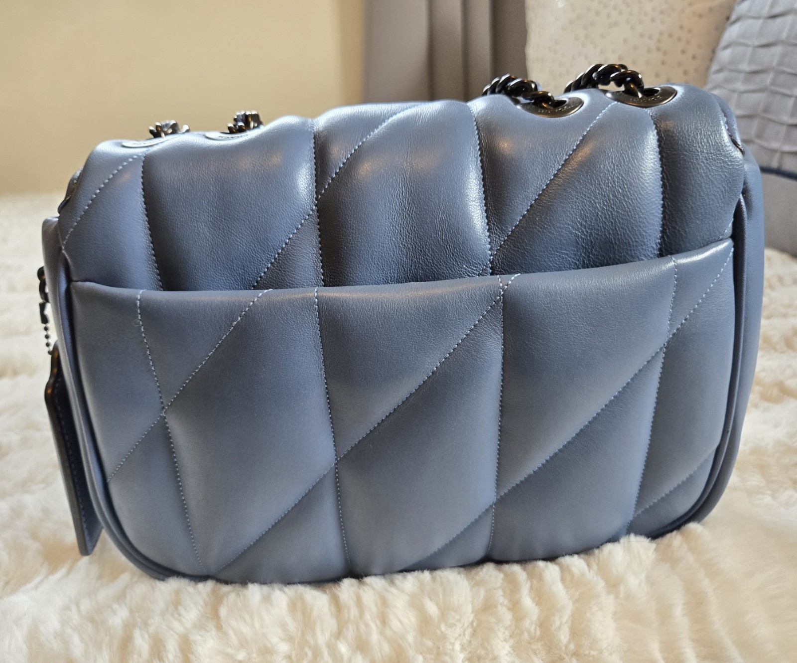 COACH Quilted Madison, Full Size. GUC