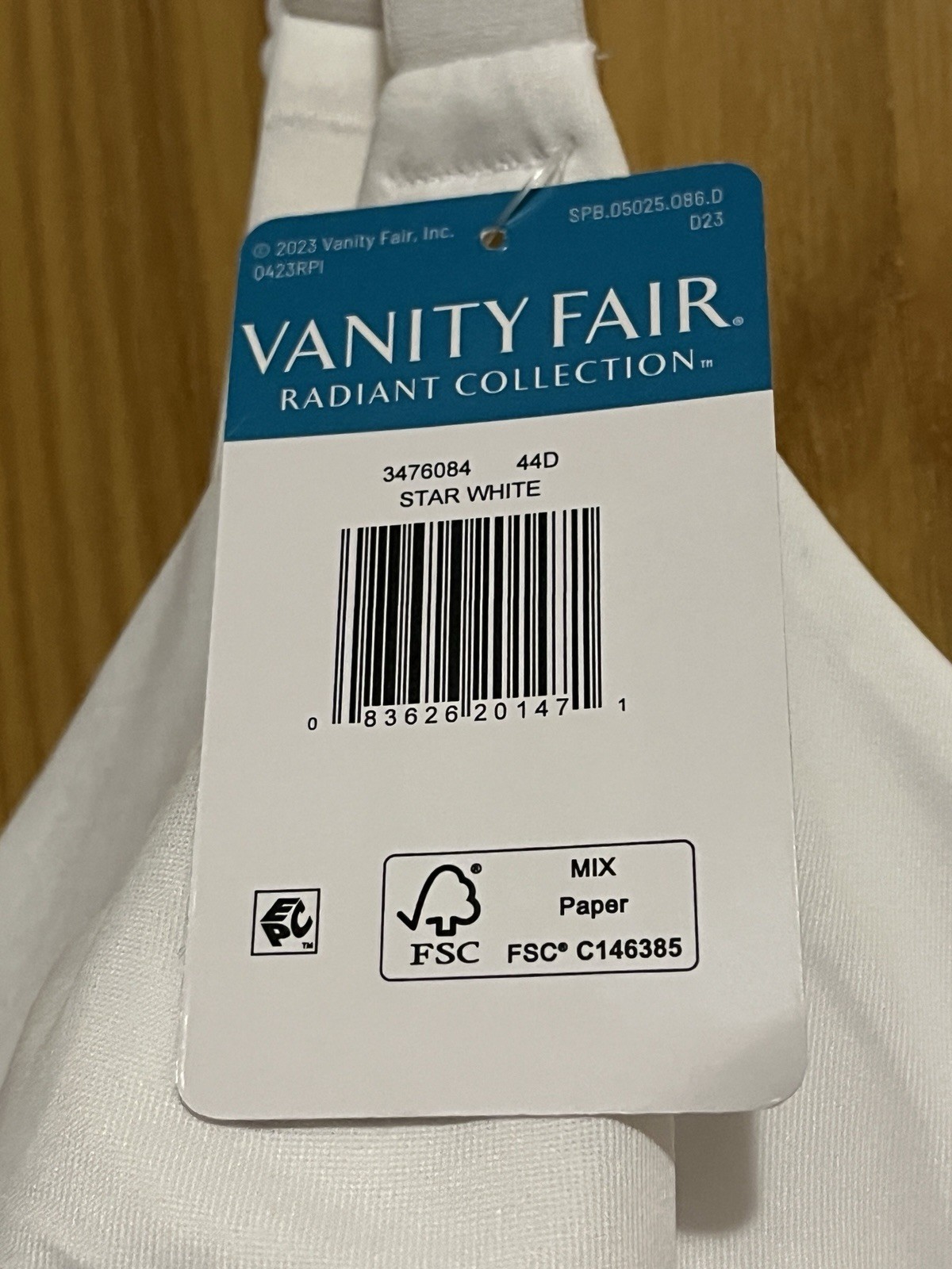 New size 44D Vanity Fair minimizer bra 76084 white underwire Radiant Collection