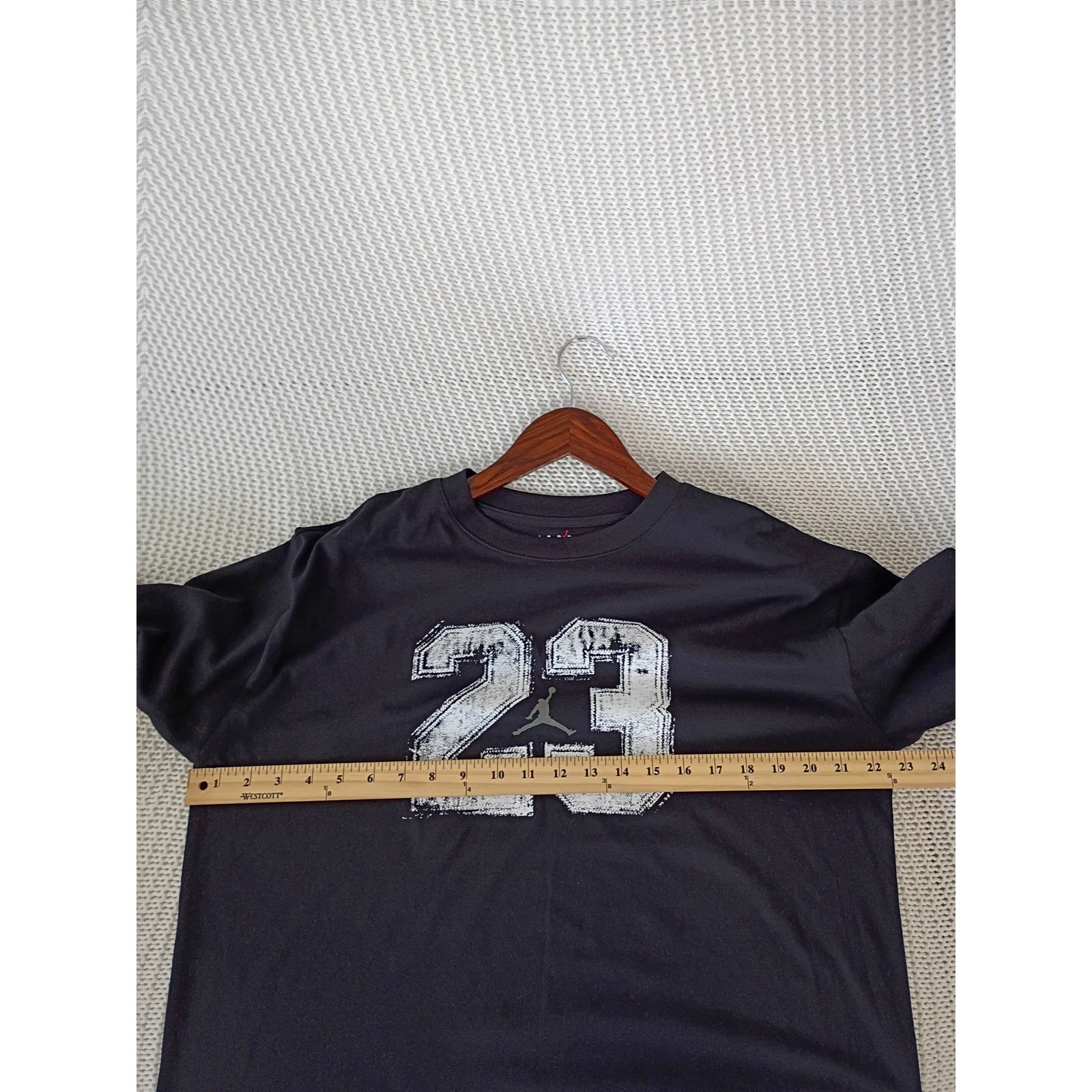 NWT Jordan Jumpman 23 Camo Layered Long Sleeve Graphic Tee Women M/L