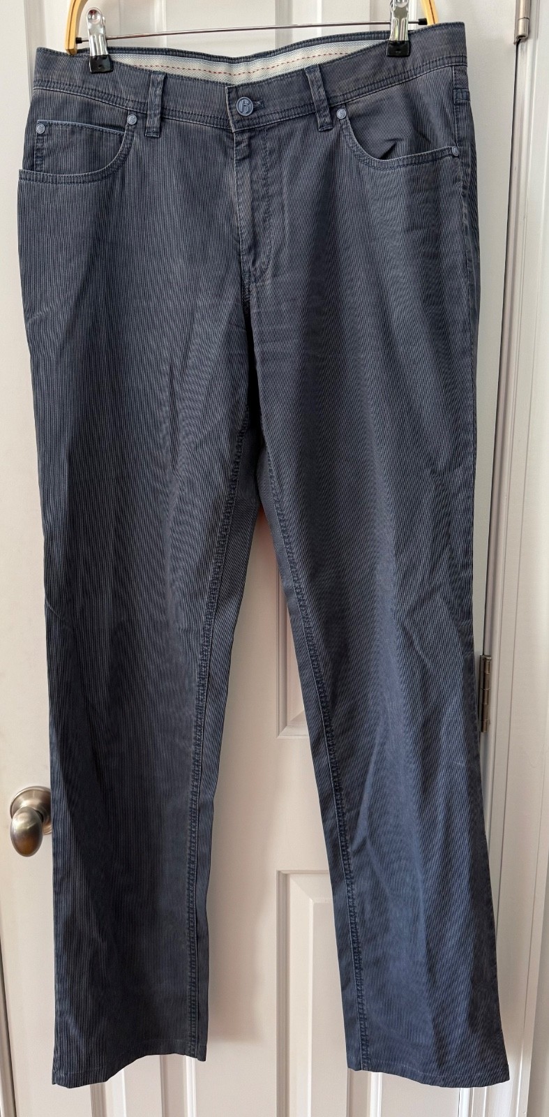 Hiltl European German Engineered Straight Leg Pants Trousers, Men’s 34 x 36