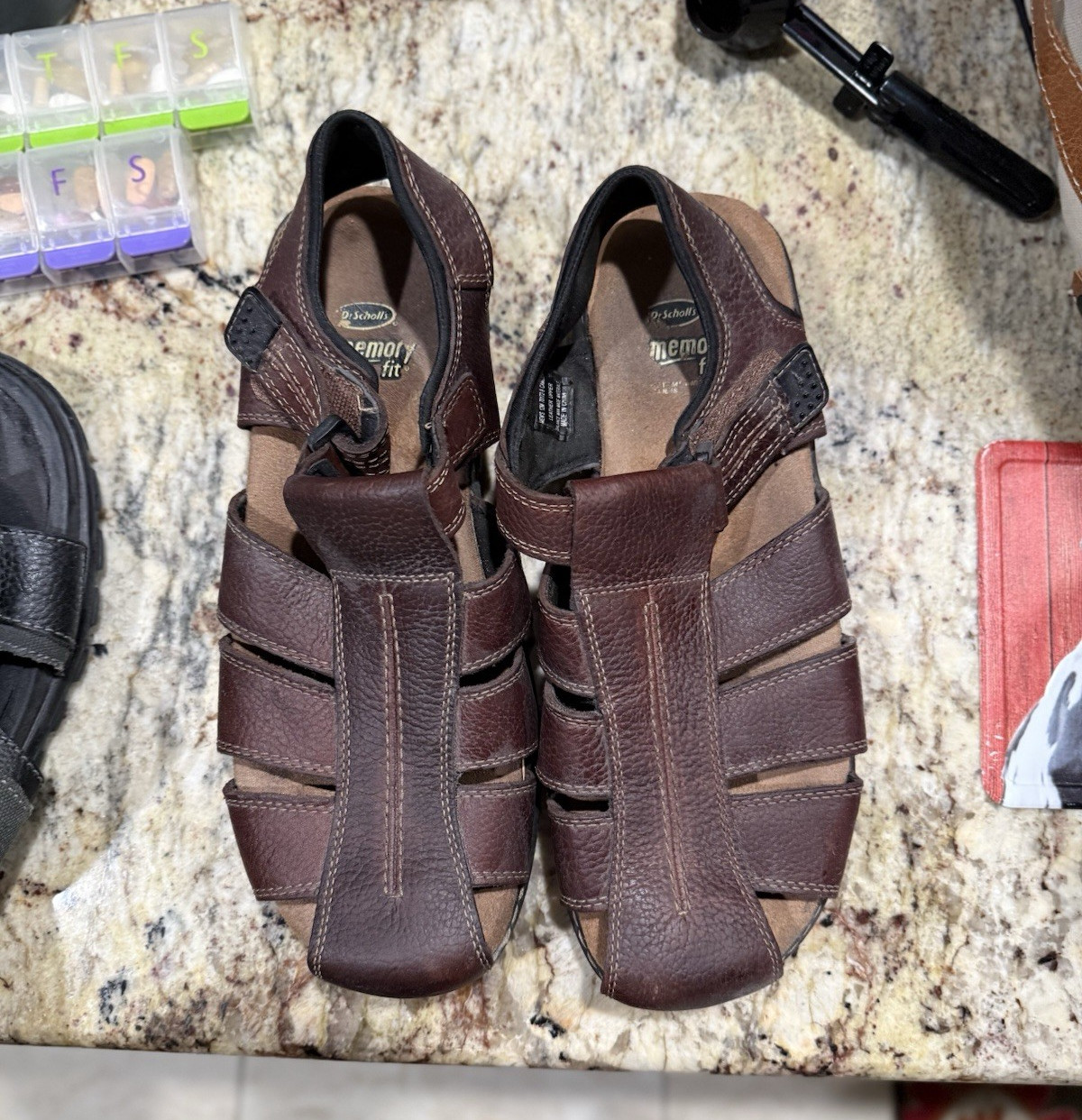 Dr. Scholl’s Memory Fit Men’s 13 Brown Leather Fisherman Sandals Hook & Loop