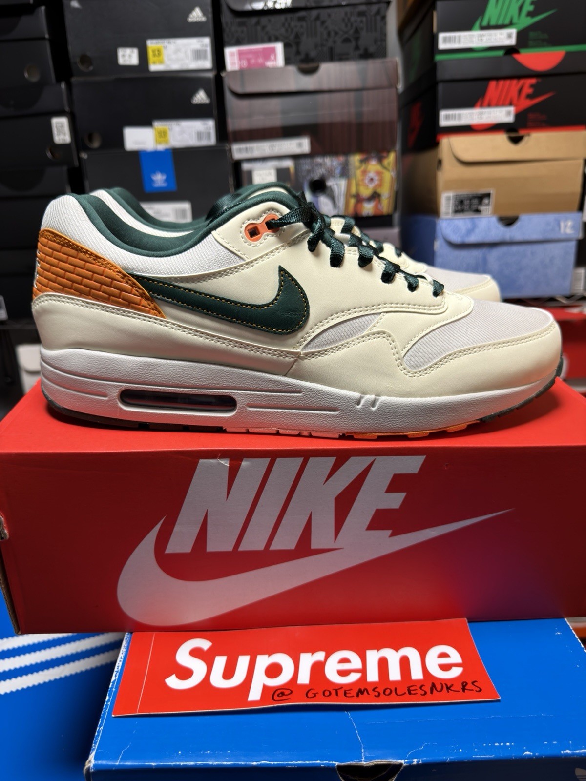 Nike Air Max 1 ORIOLES IQ2894-100 MLB COCONUT MILK PRO GREEN MENS SIZE 13 NEW