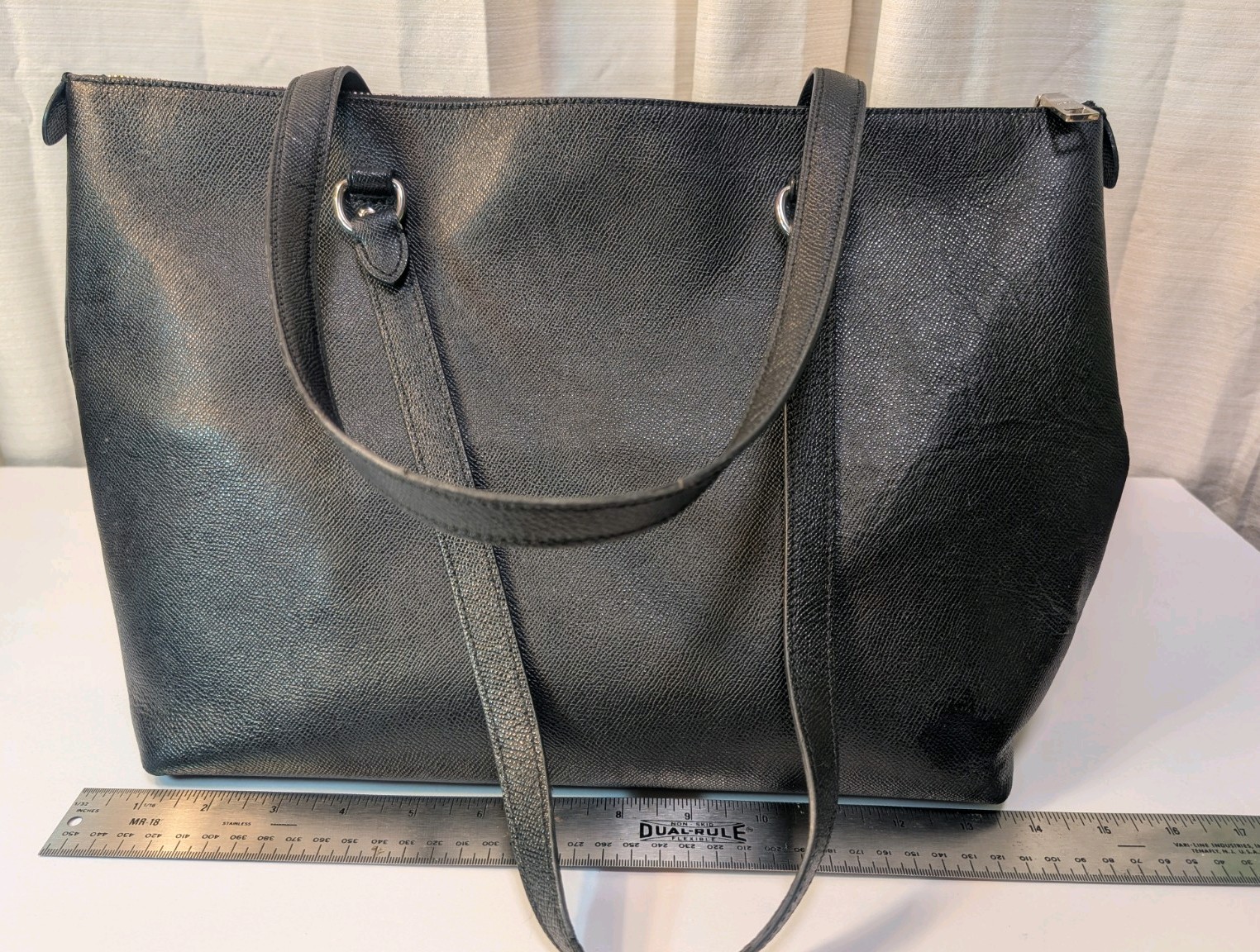 Coach F79608 Leather Gallery Shoulder Tote Purse – Black READ