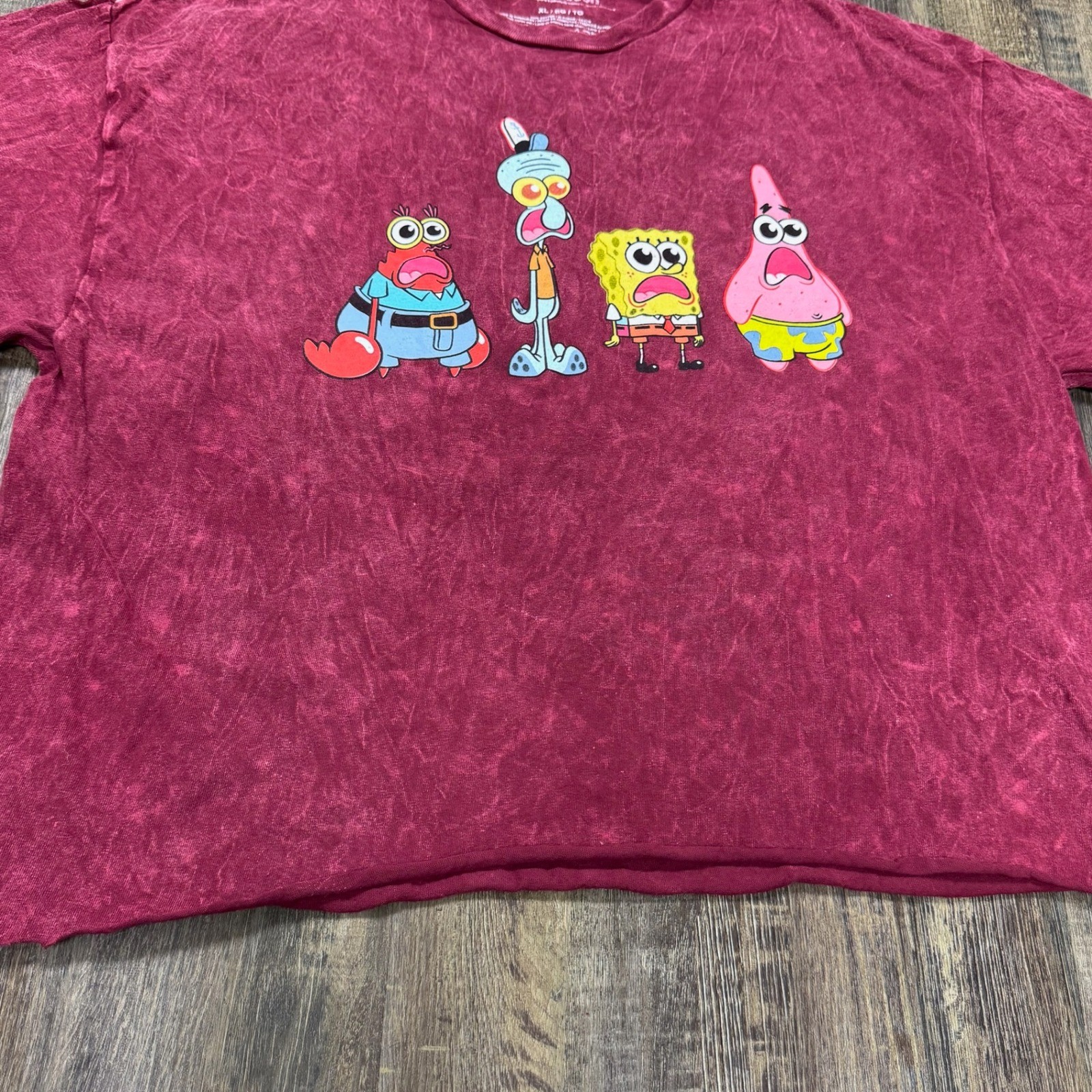 Nickelodeon Spongebob Squarepants Graphic T Shirt XL Red crop top Crew Neck