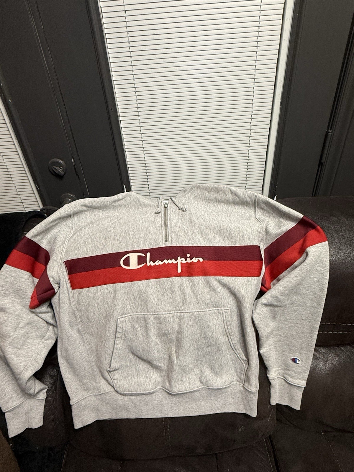 Champion Reverse Weave Men’s L Gray/Red Colorblock Logo 1/4 Zip Hoodie