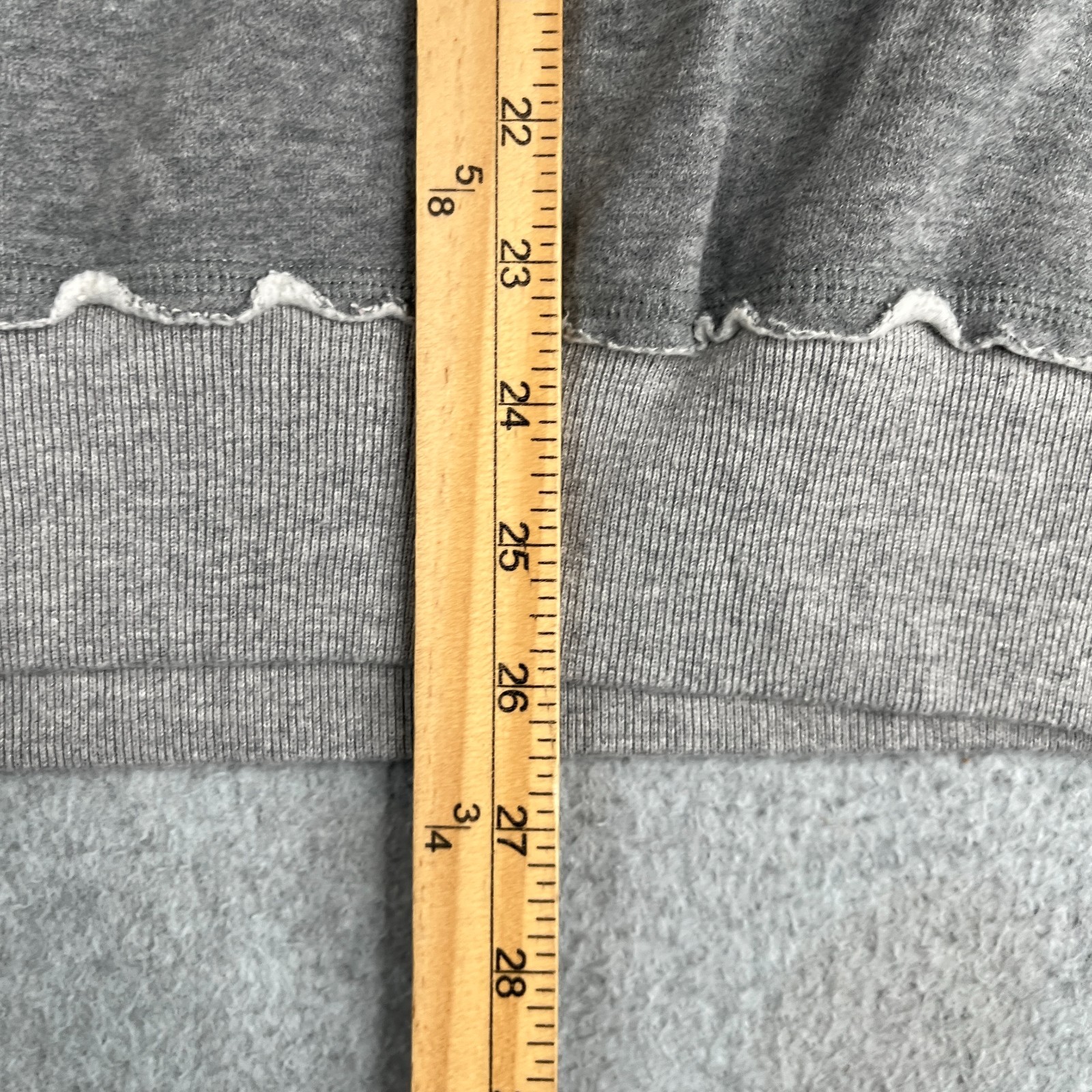 Wizarding World Harry Potter Gryffindor Sweatshirt Medium Grey Sweater Pullover