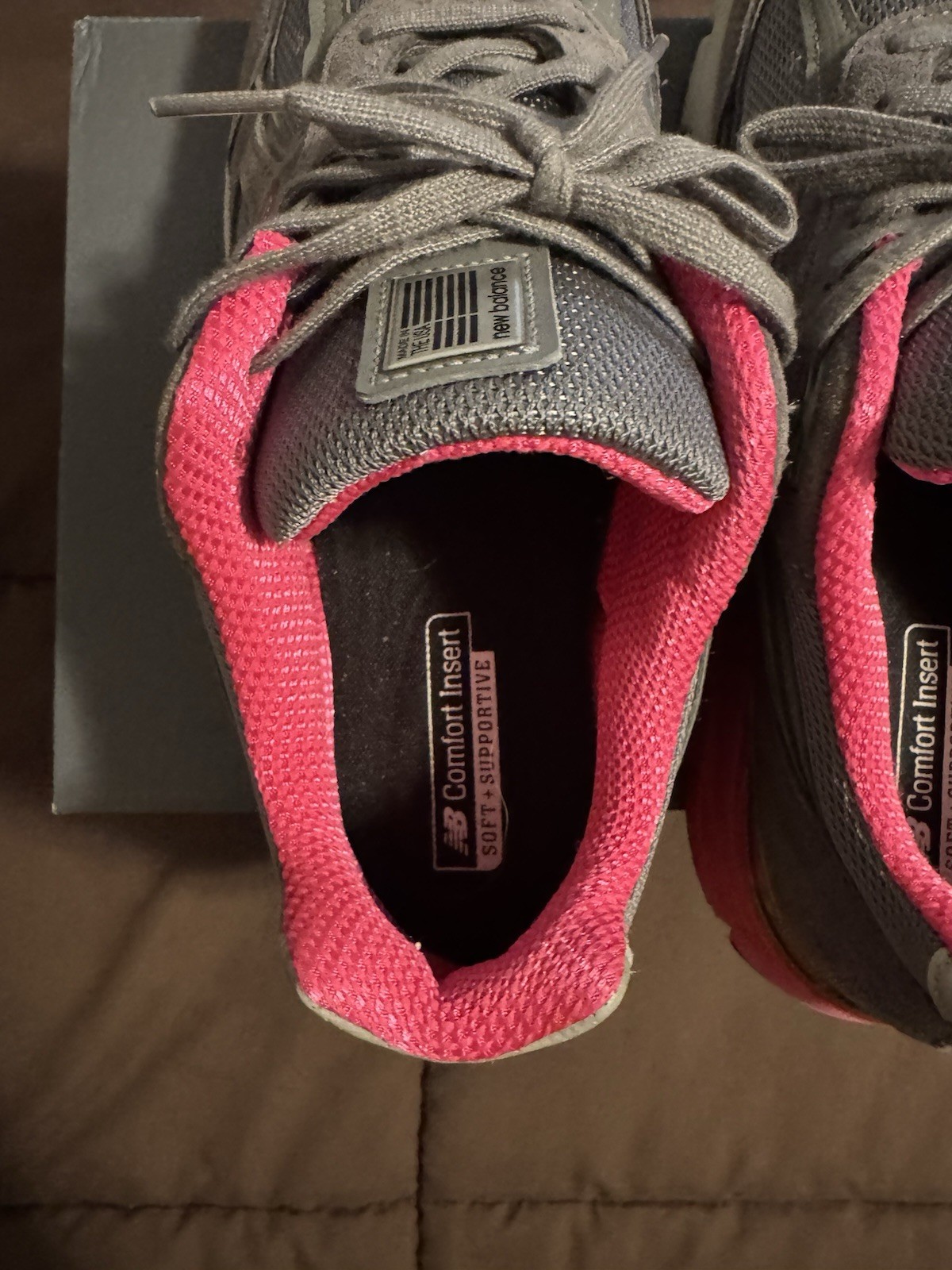 new balance 990v4 gray/pink
