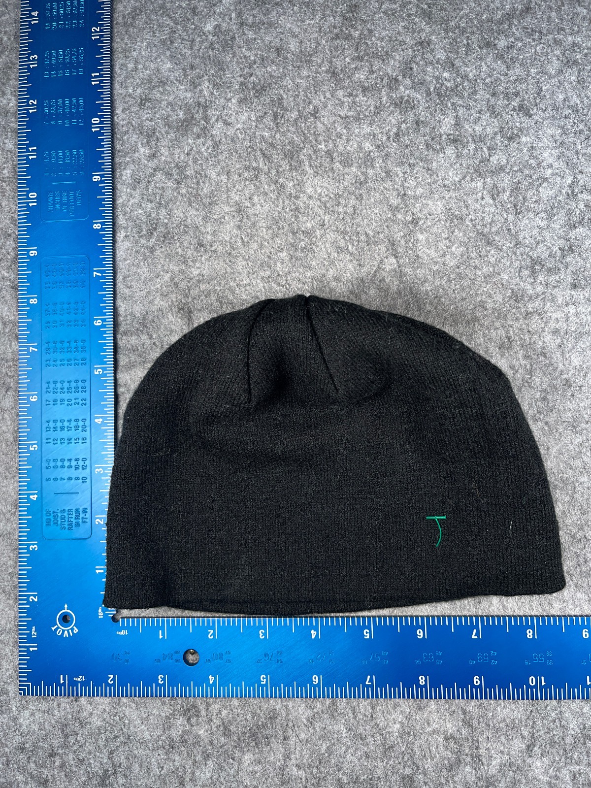 Xhilaration Beanie Toque Adult One Size Black Knit Acrylic Blend Outdoors