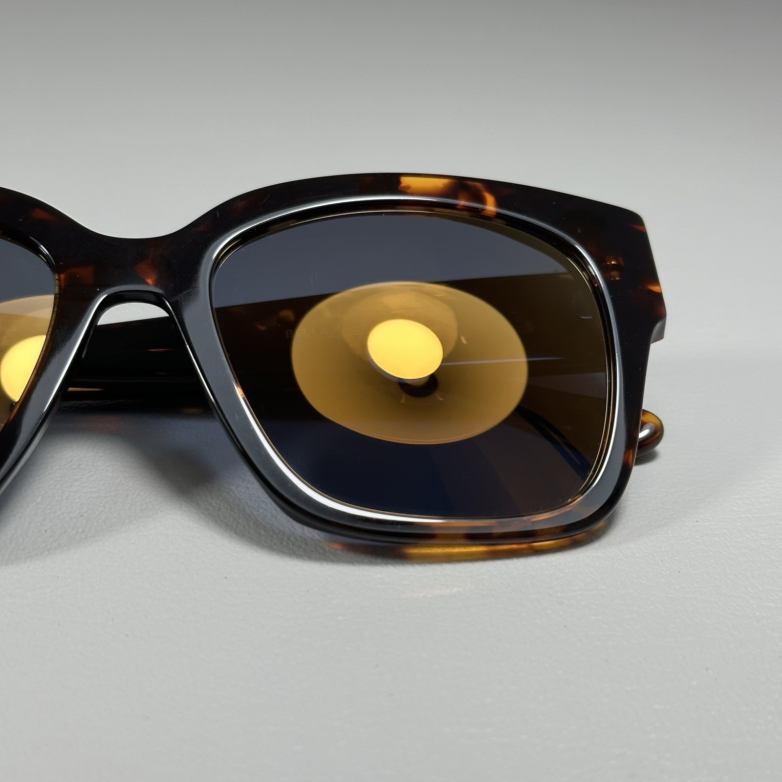 DIFF Bella II DI-GM171 Squared Tortoise Sunglasses