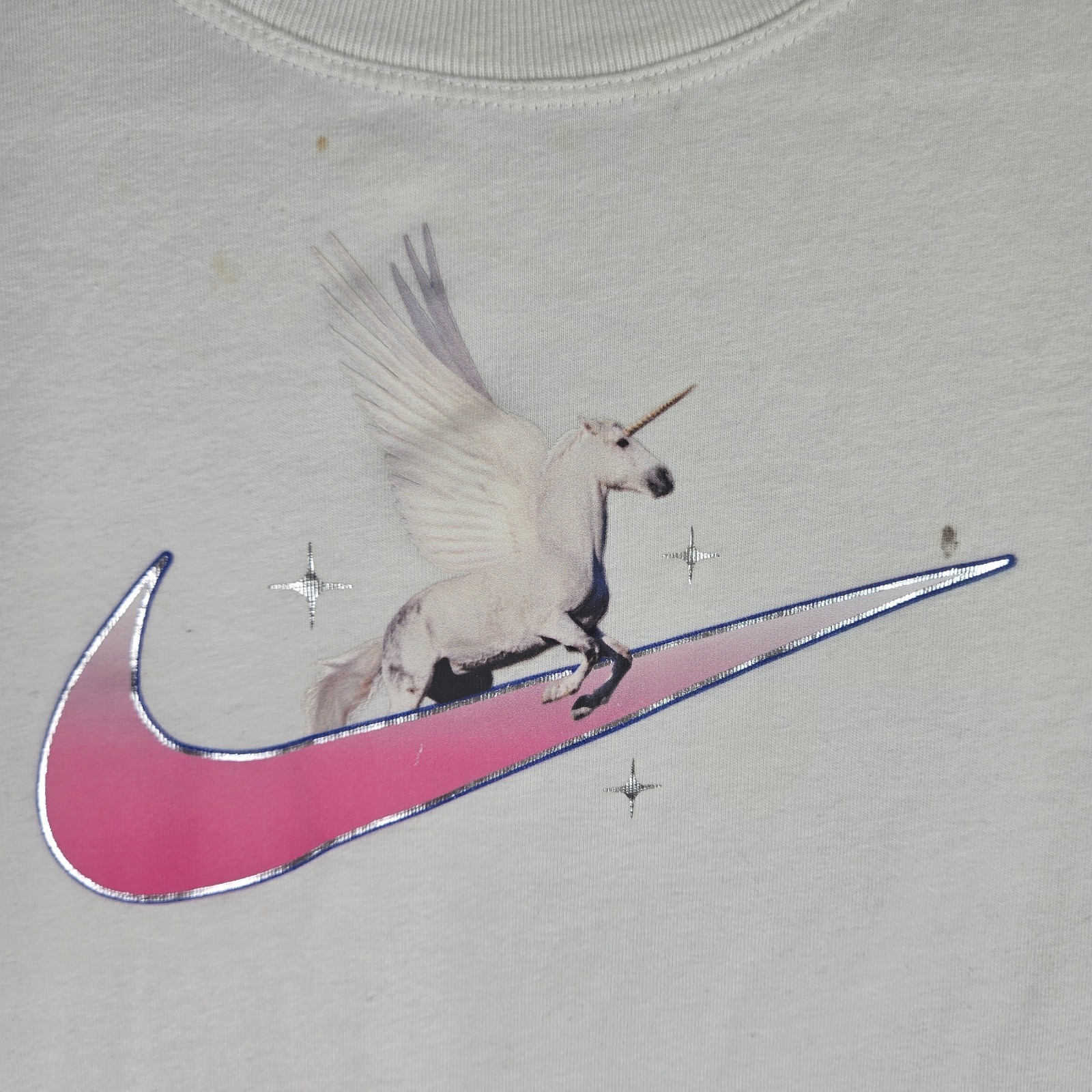 Nike Youth Girls Unicorn T Shirt White XL Sports Mystical Fantasy