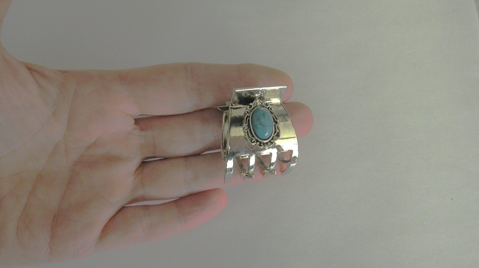 Small/medium turquoise blue silver metal native tribal hair claw clip