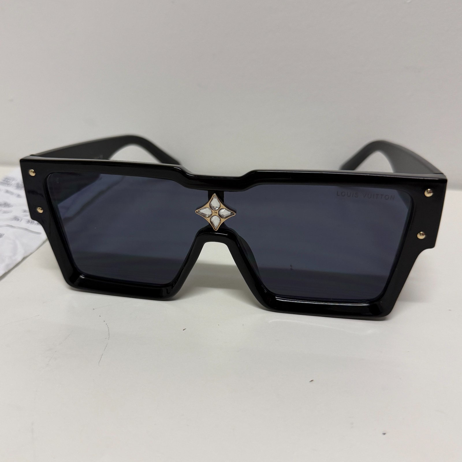 Louis Vuitton Cyclone Z1578E Square Black Glasses *WITH RECEIPT