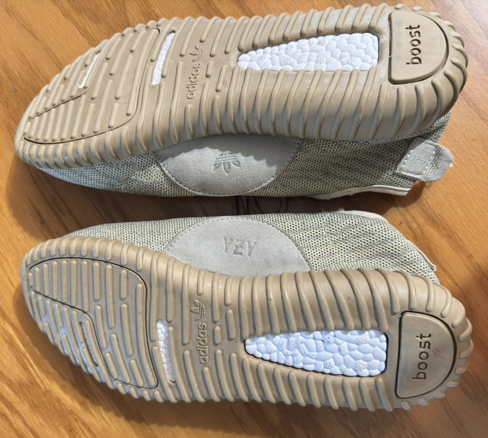 Adidas Yeezy Boost 350 V1 Oxford Tan, Size 11