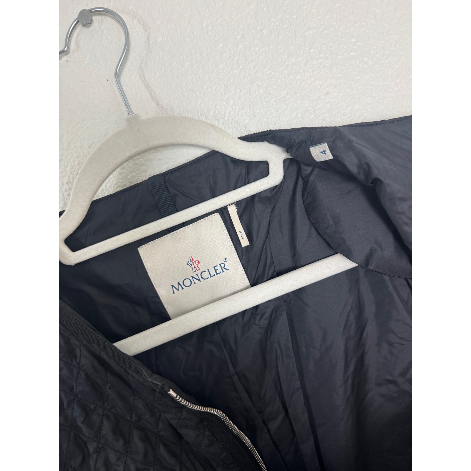 Moncler Yolene Quilted Jacket Black Nylon Zip Up Coat Womens Size XL