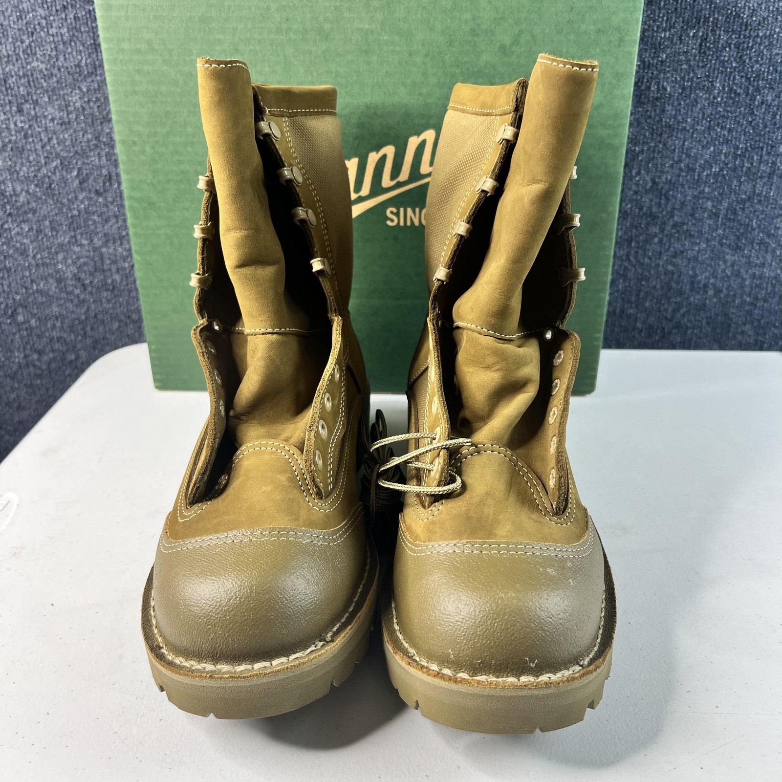 Danner USMC RAT Temperate Boots Mens Size 10 W Coyote Brown Gore-Tex USA 15660X