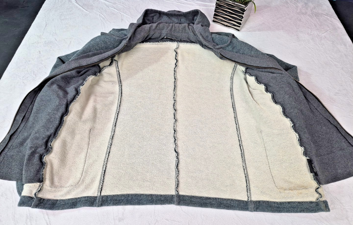 HOWE DISTRESSED COTTON BLEND SOFT TEAL FULL ZIP HOODIE BLAZER SIZE LARGE