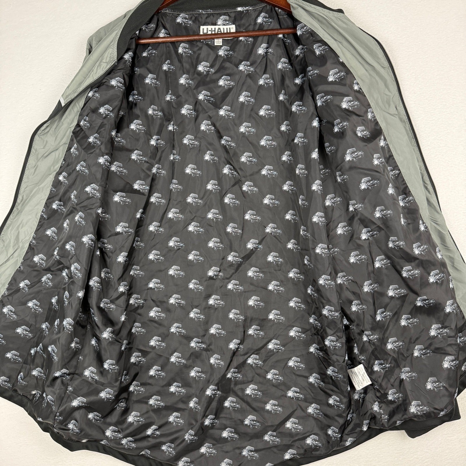 U-Haul Windbreaker Jacket Mens Large Gray Black Full Zip Embroidered Logo Truck