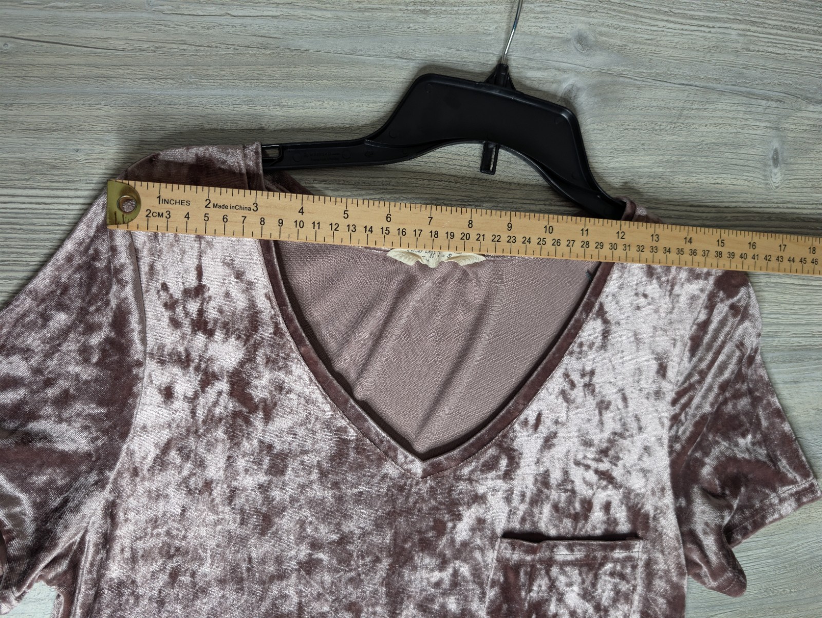 This Dusty Rose Crushed Velvet V-neck T-shirt by POL Features A Chest Pocket S