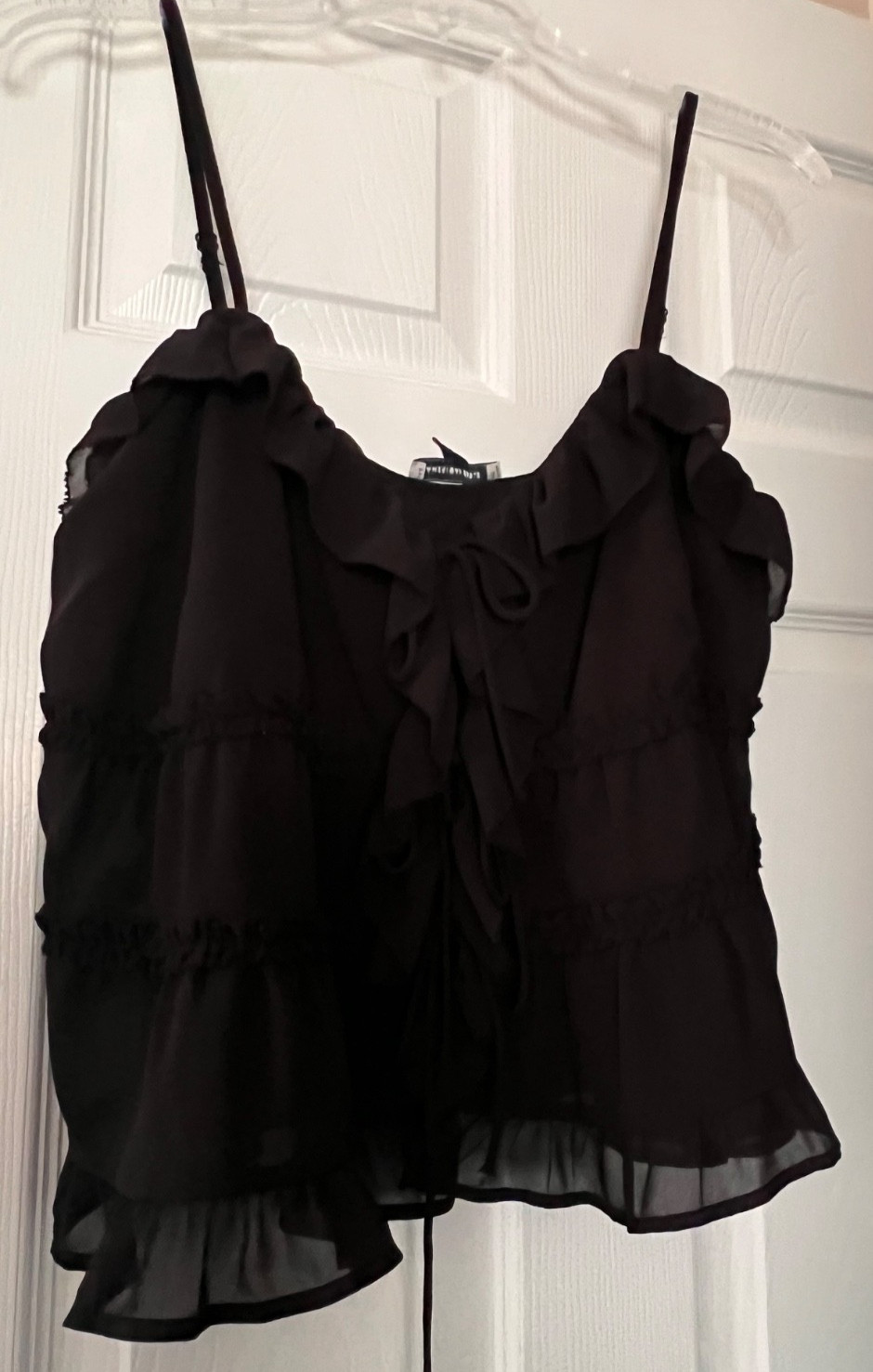 American Eagle Outfitters Black Ruffle Cami Top Adjustable Straps Women’s Size L