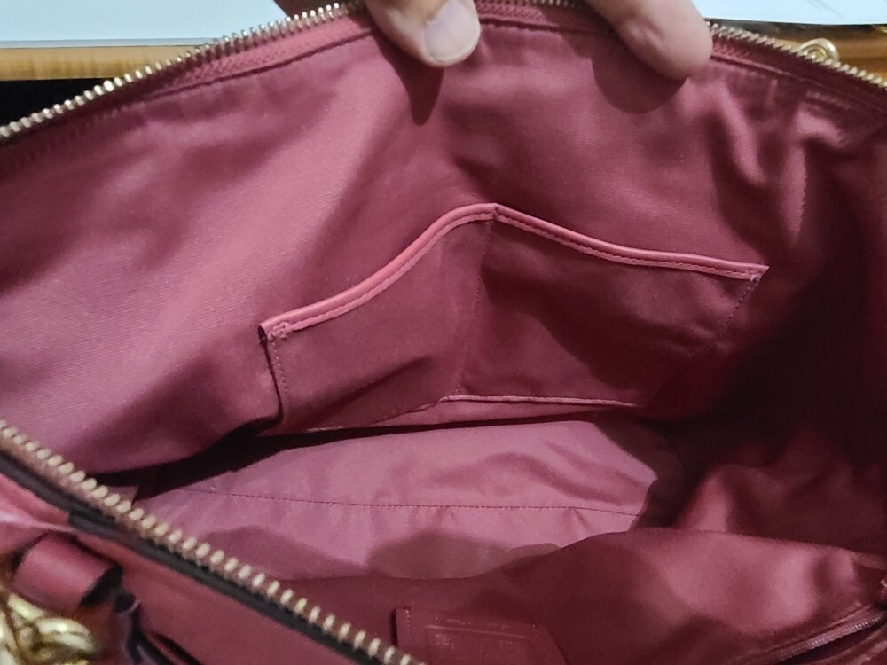 COACH Ava Chain Tote Pebbled Leather Bag Rouge #F22211