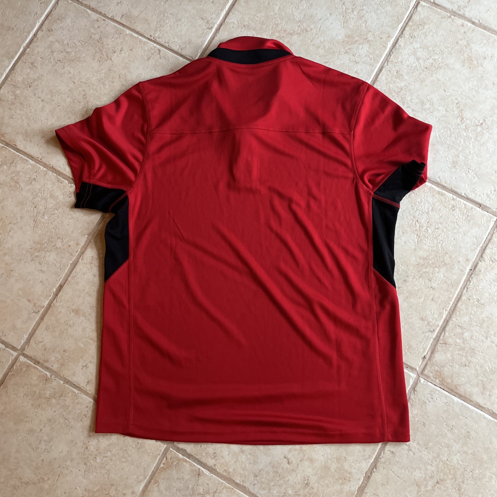 kansas city chiefs football performance red with black Polo shirt size med NWOT