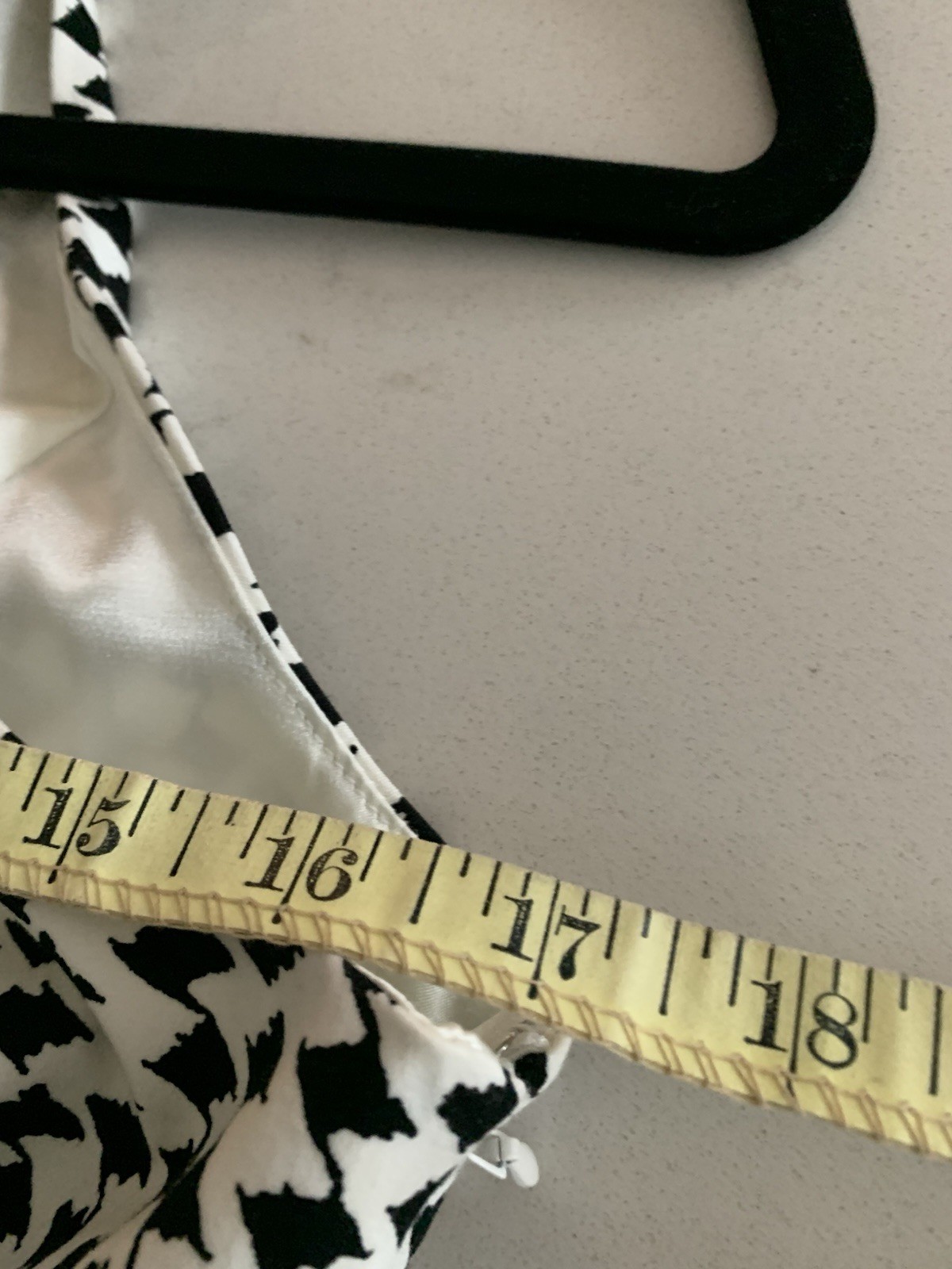 White House Black Market Halter Top Houndstooth 2 NWT Blk/ White