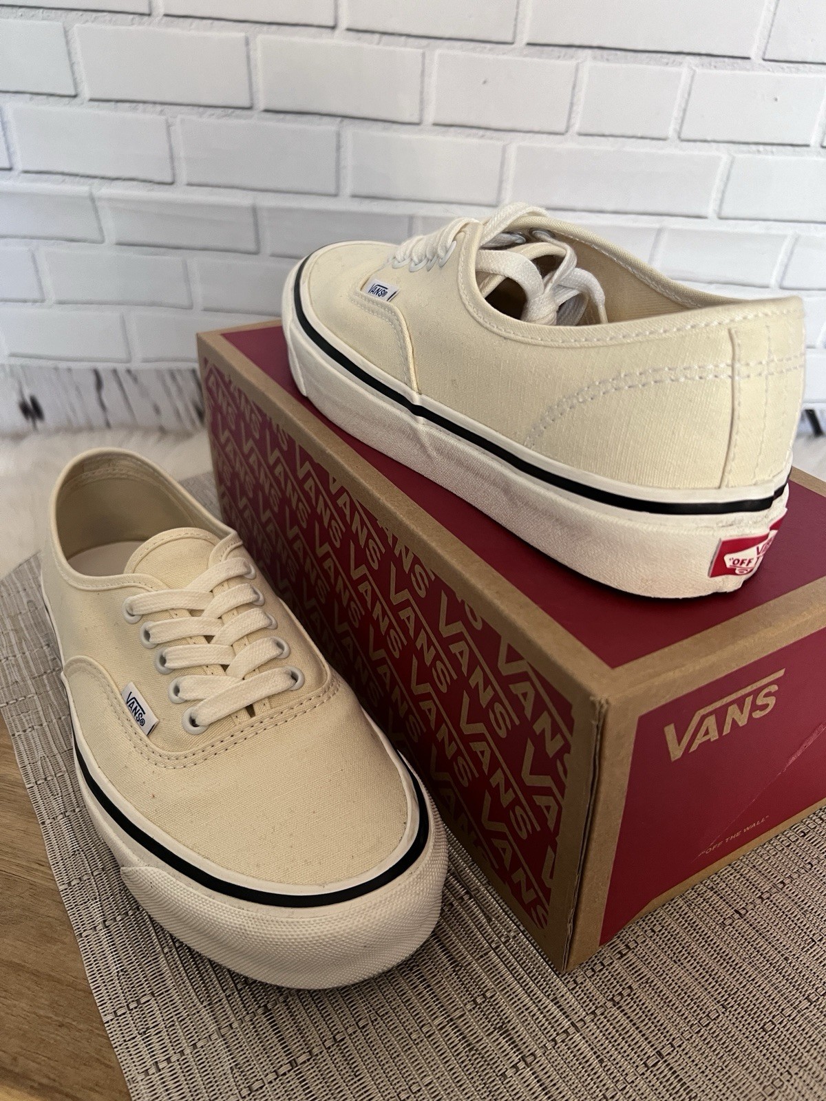 VANS Authentic 44 DX Anaheim Factory Classic White Canvas Mens 8 Womens 9.5 2020