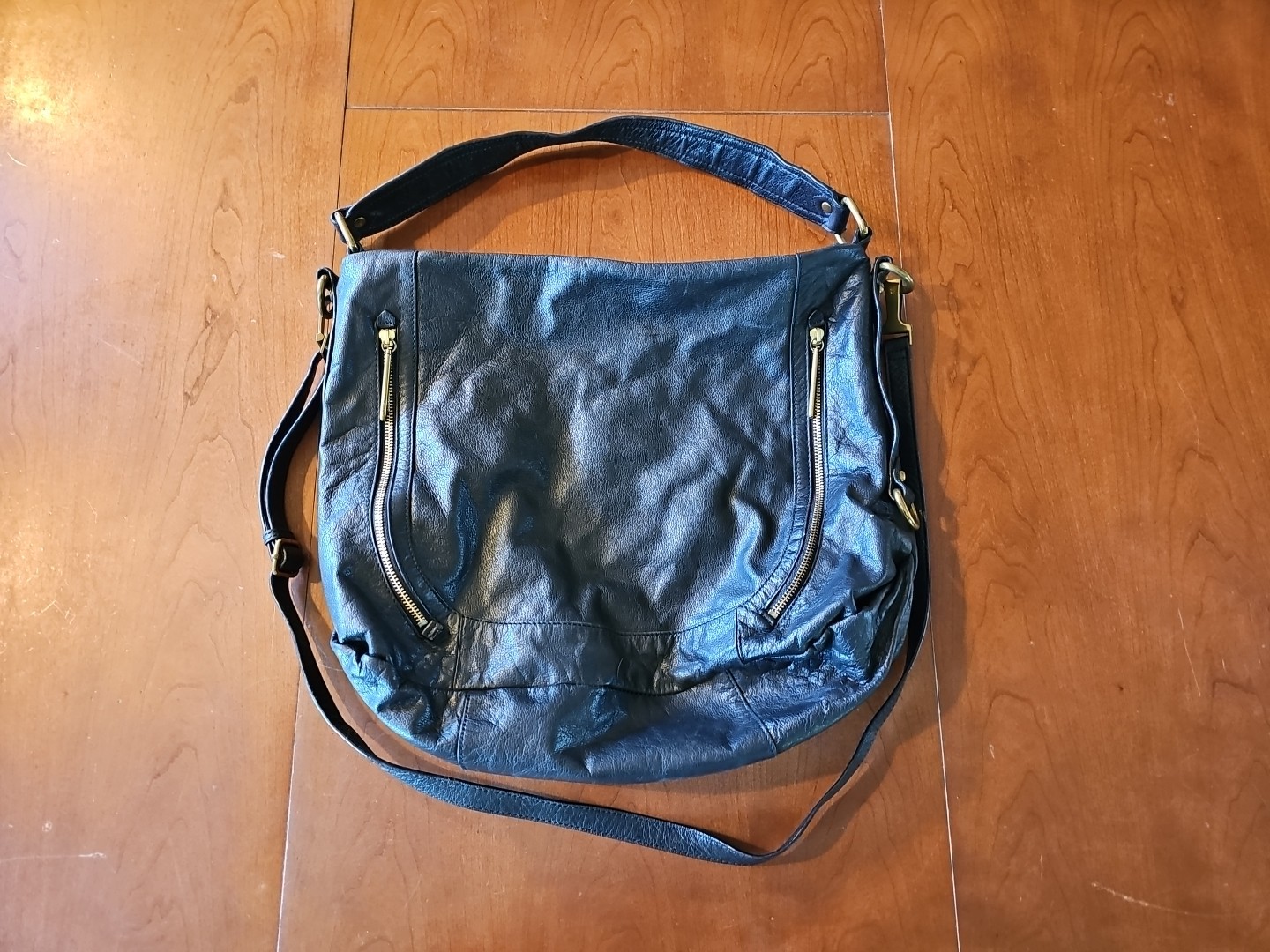 Elliot Lucca Iara City Black 100% Leather Hobo Hand bag Pocketbook Purse